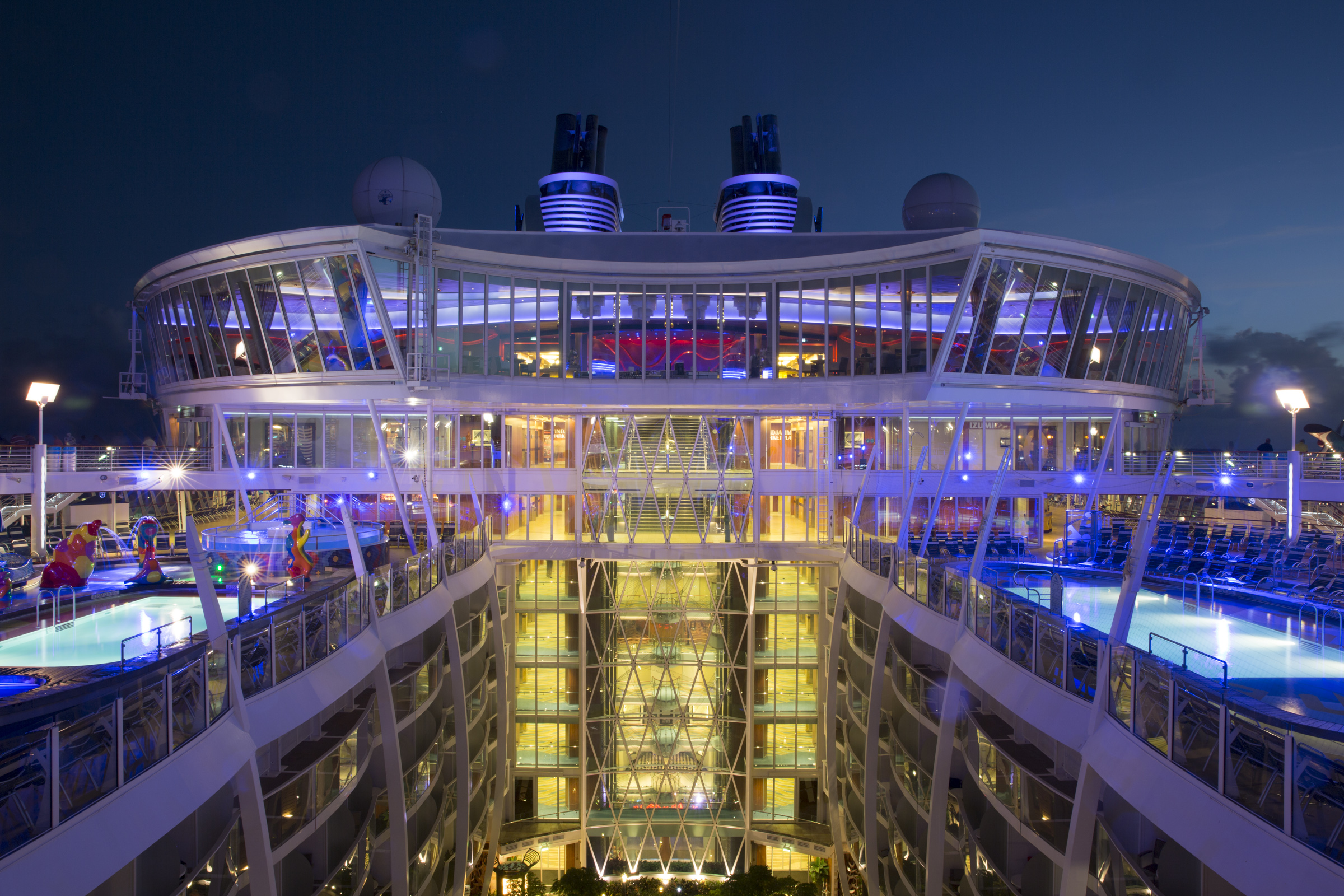 Royal Caribbean International Oasis of the Seas Exterior Cozumel ShoreEx 006.jpg