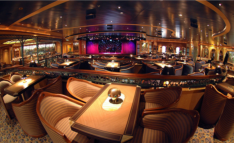 Diamond Princess - Explorer's Lounge