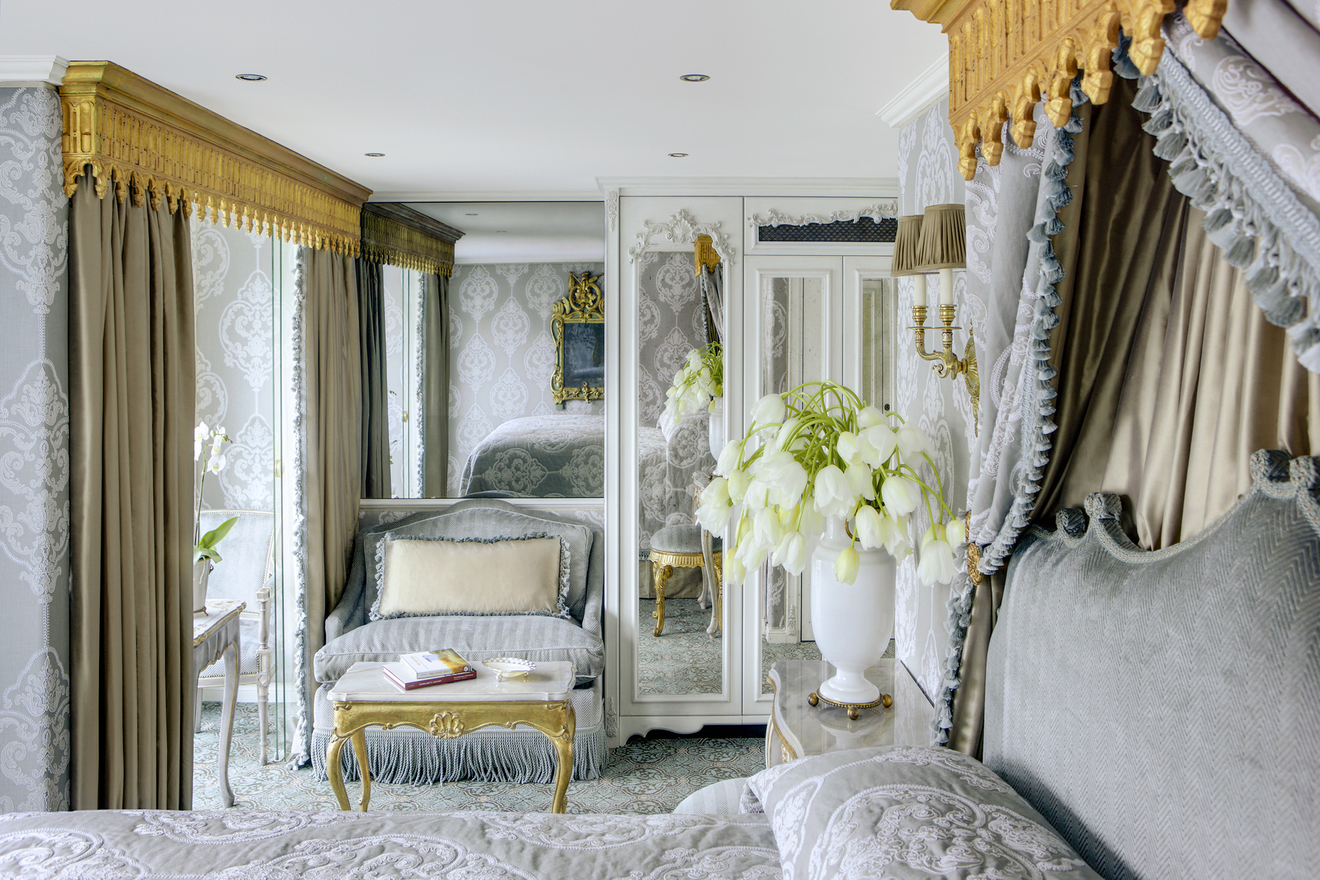 UNIWORLD Boutique River Cruises SS Maria Theresa Accommodation Suite 403 1.jpg