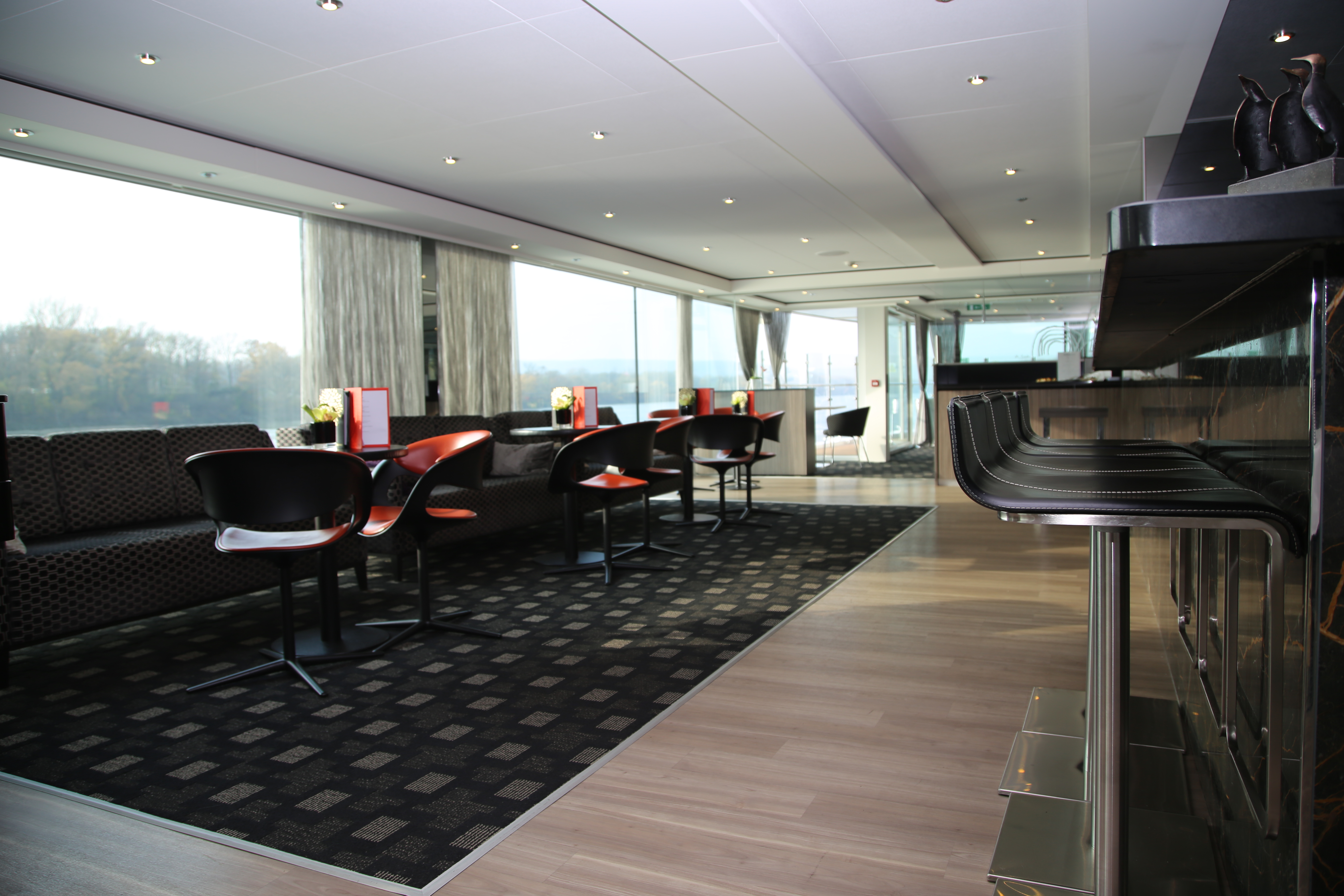 Panorama Lounge & Bar