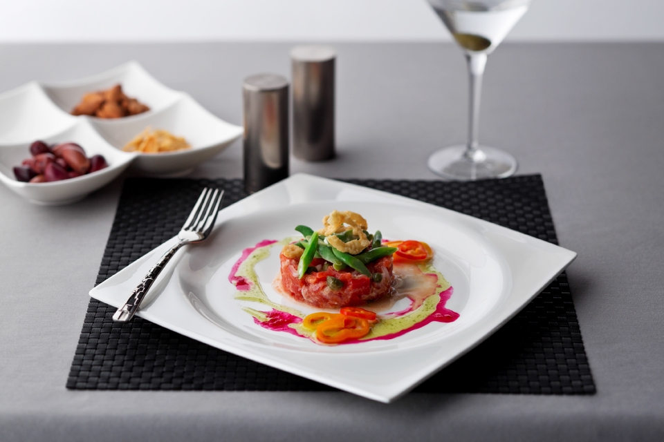 Ovation of the Seas - Chic