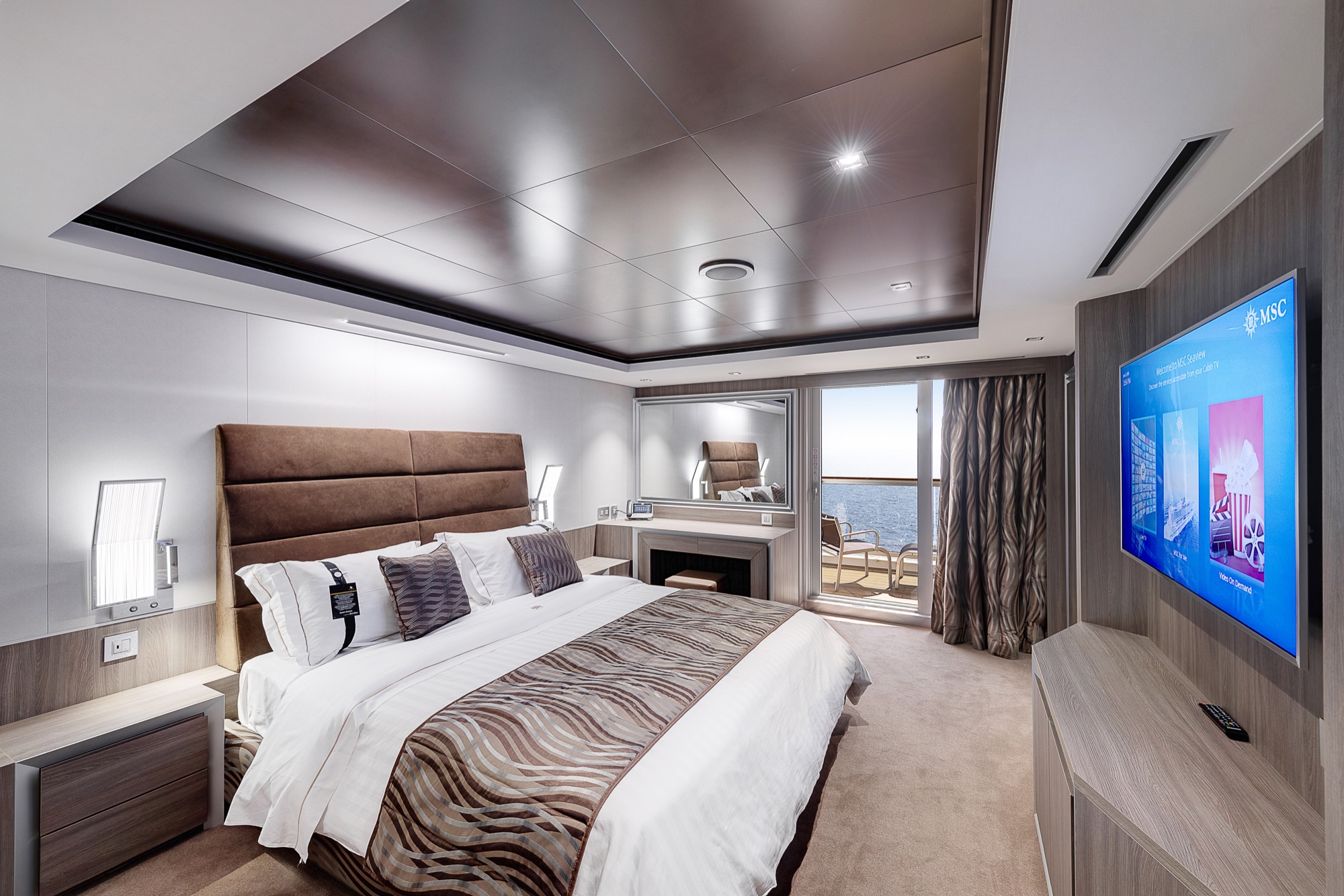 Msc Cruises Msc Seaview Accommodation Msc Yacht Club Royal Suite 1