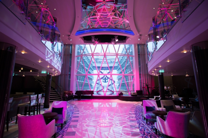 Symphony of the Seas - Dazzles