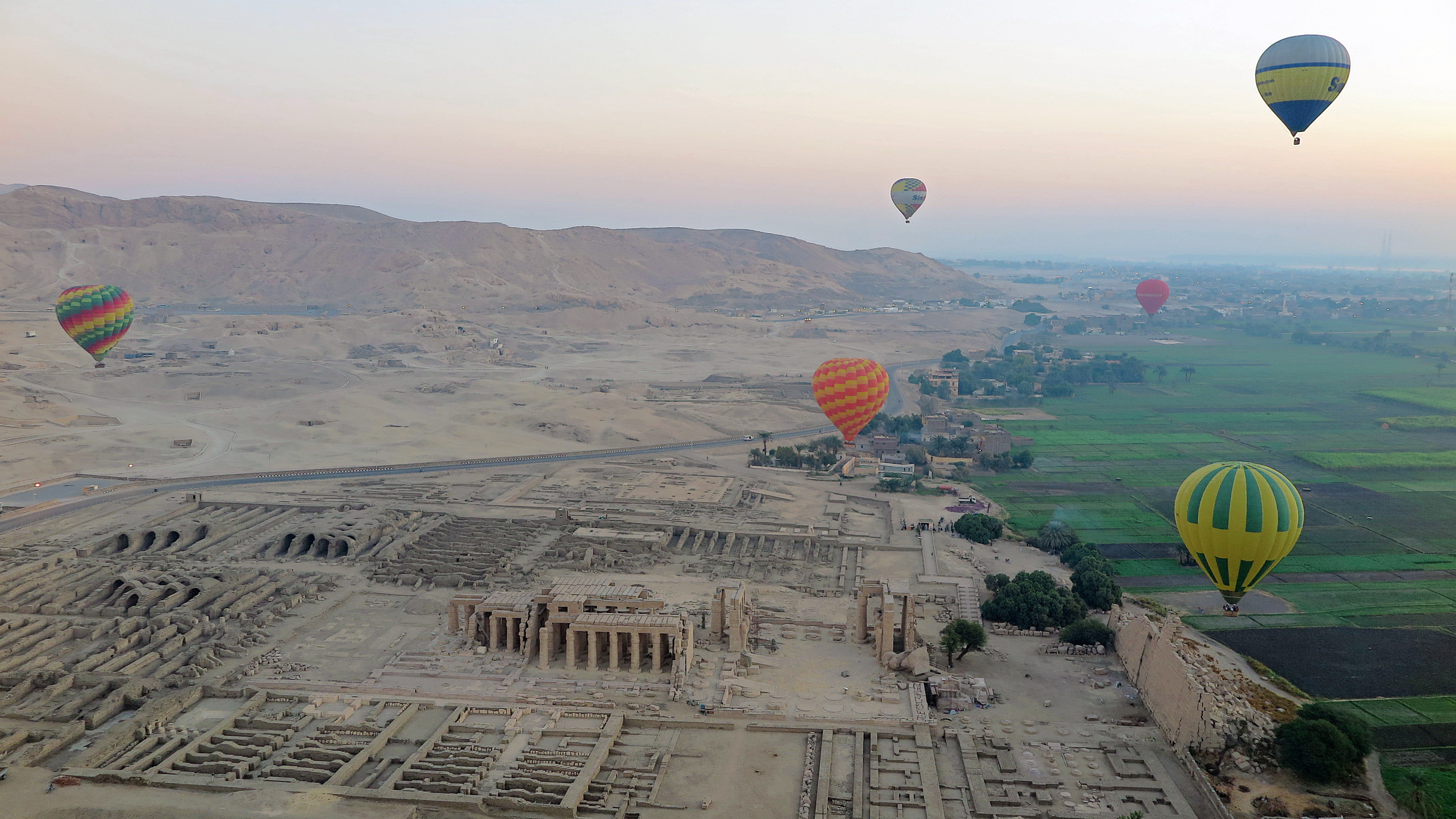 Pharaohs & Pyramids