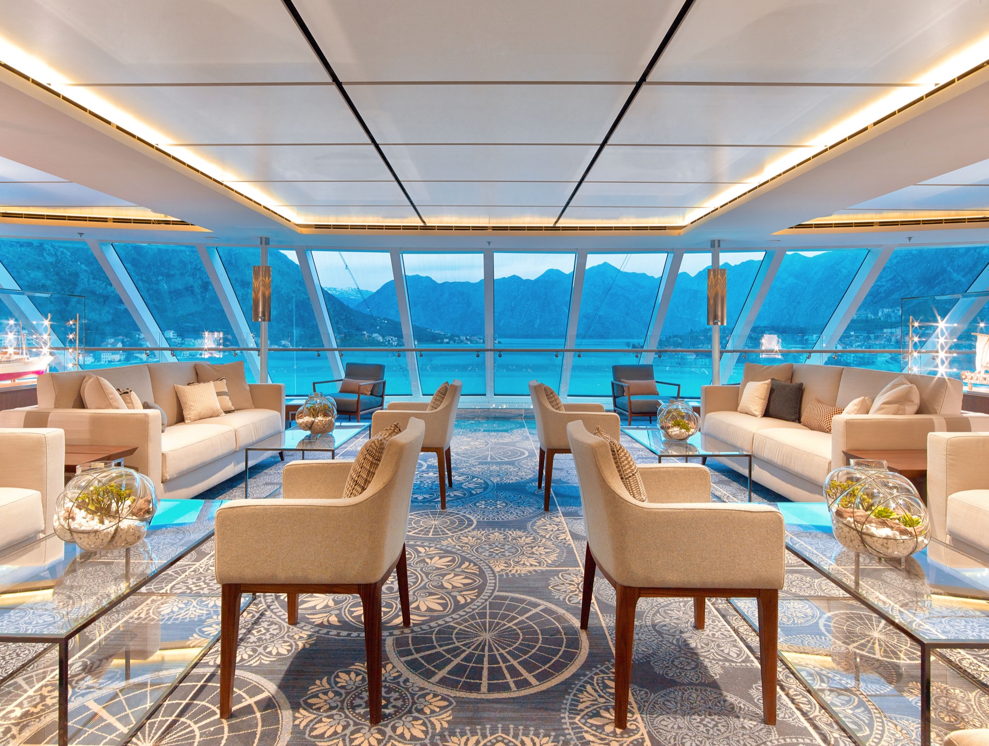 Explorers' Lounge