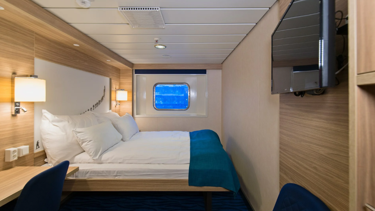 Polar Outside | Upper deck for 2 travellers