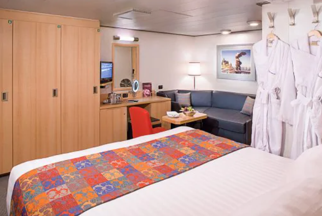 Holland America Line - Nieuw Amsterdam - Inside.png