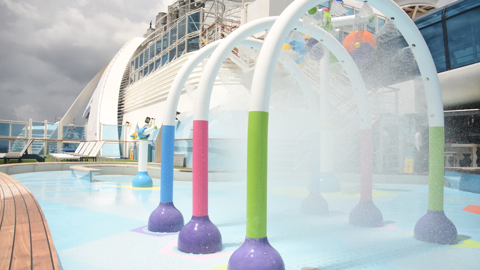 The Reef Splash Zone