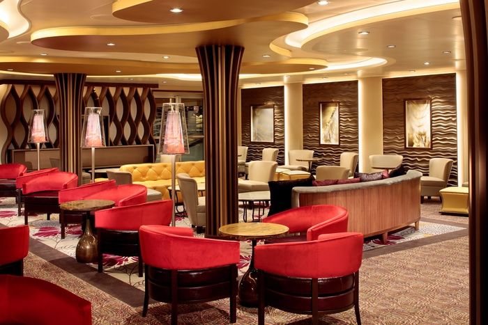 Crown Lounge