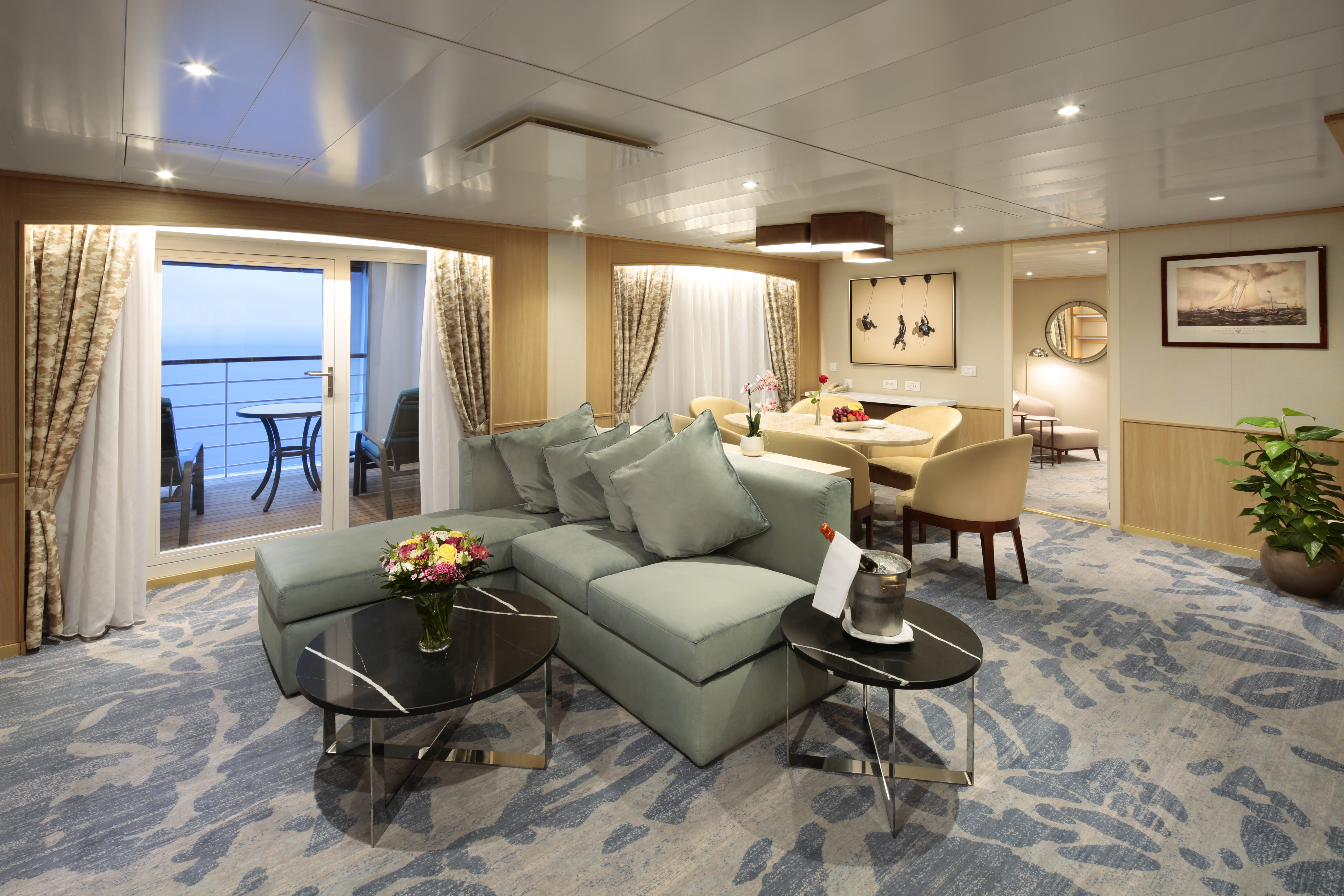 Windstar Cruises Owner Suite 1.jpg