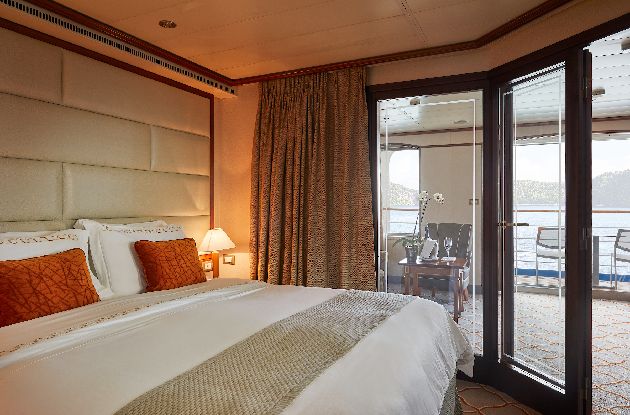 Silversea Cruises Silver Whisper Medallion Suite 1.jpg