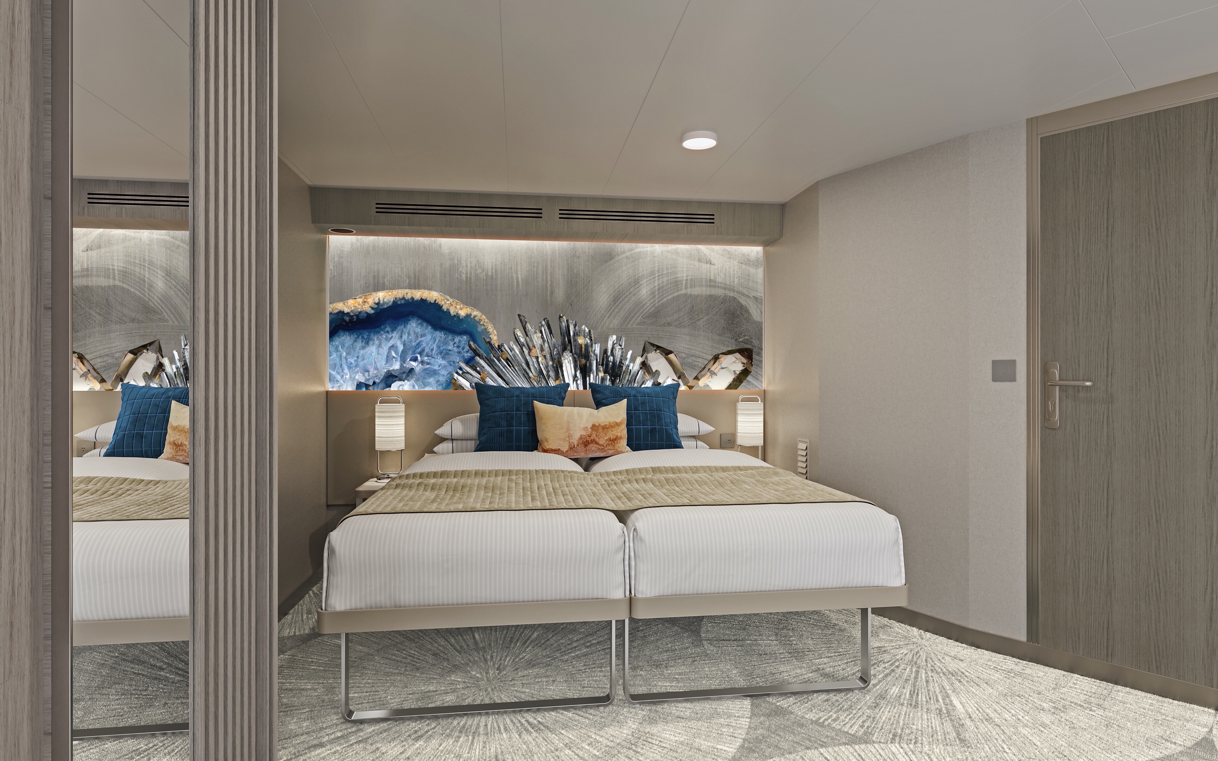 Aft-Facing Suite with Large Balcony