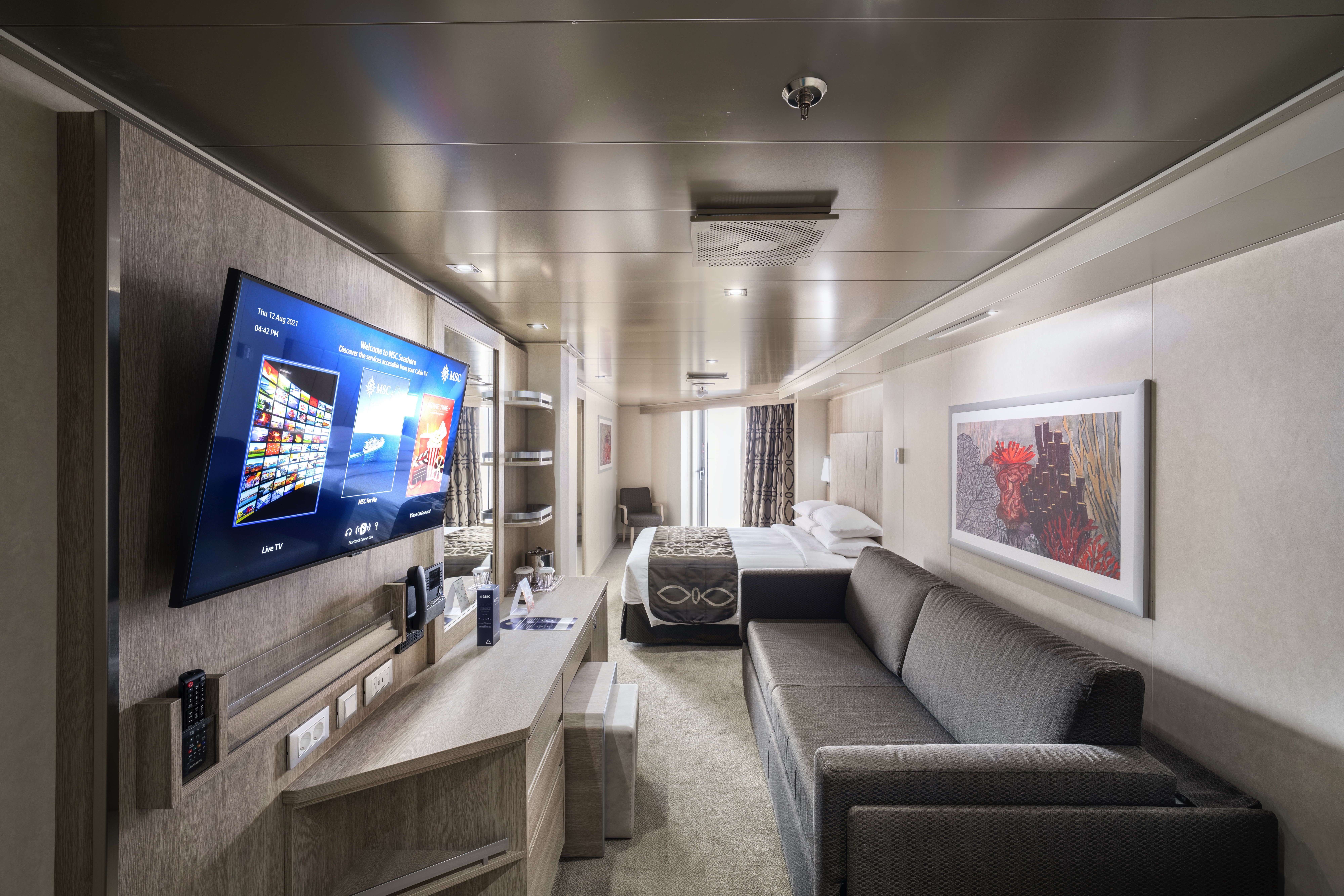 Msc Cruises Msc Seashore Premium Suite Aurea With Whirlpool 1