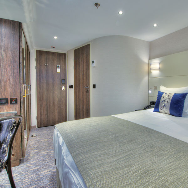 Category 1 | Emerald Deck