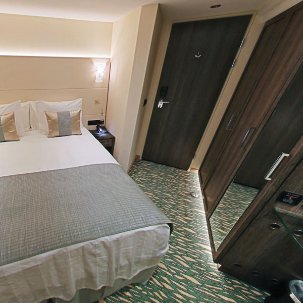 Category 4 | Ruby Deck