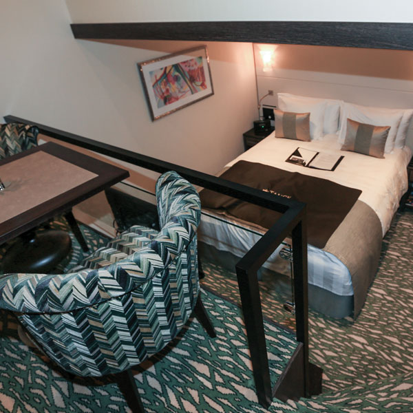 Category 3 | Emerald Deck