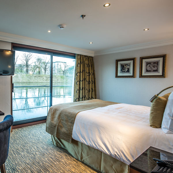 Category 6 | Ruby Deck