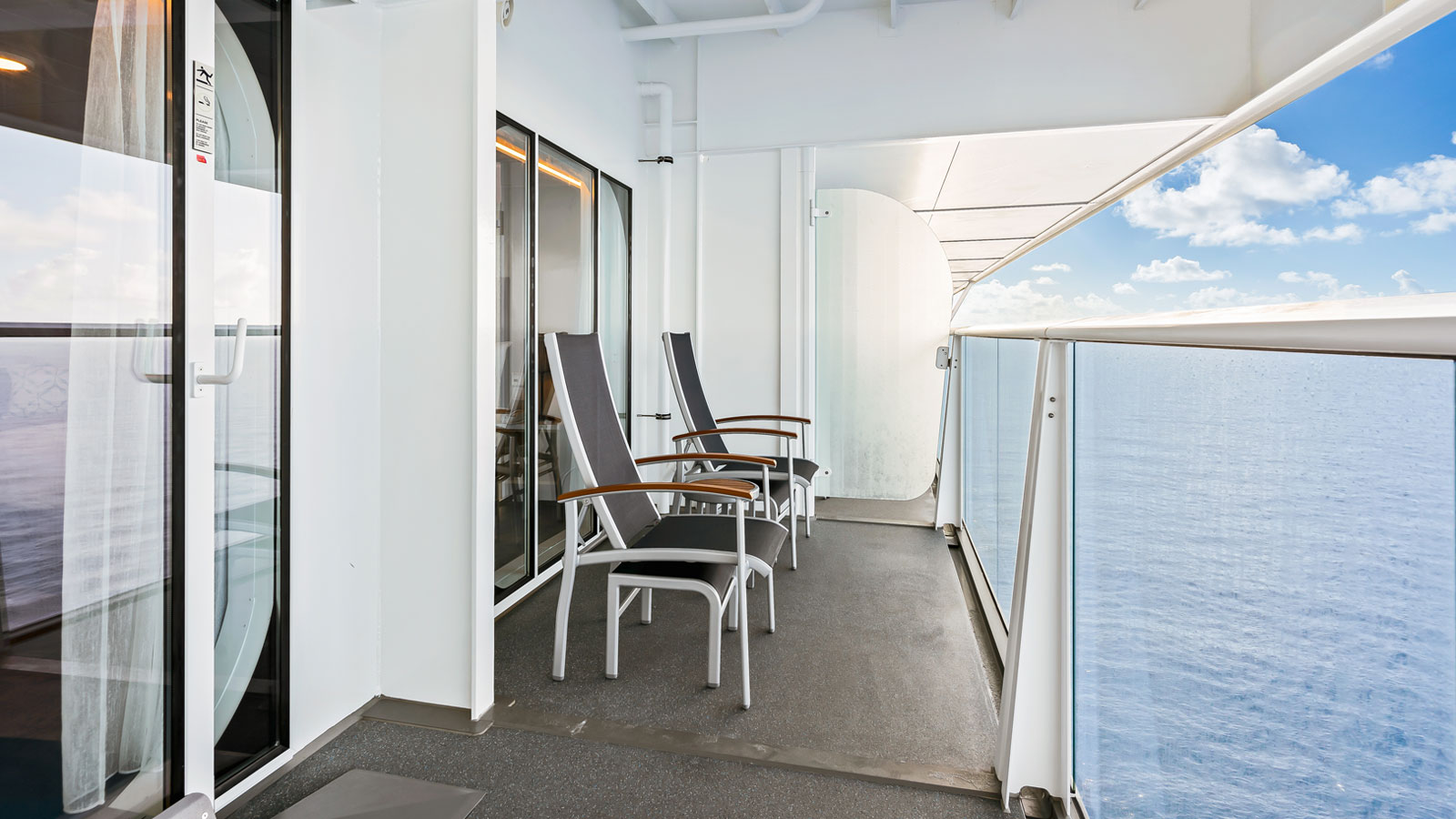 Junior Suite with Balcony