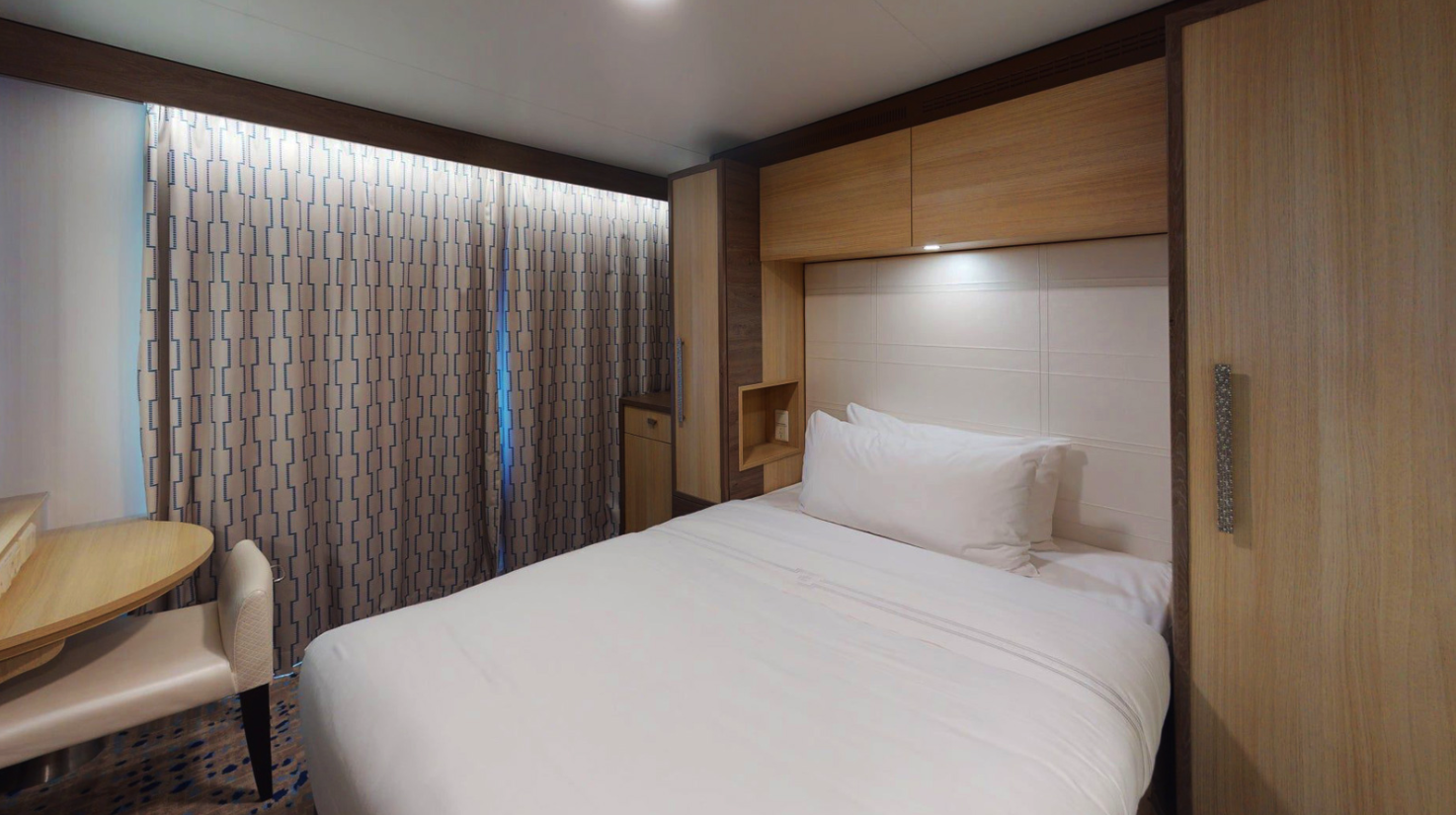 Studio Ocean View Balcony