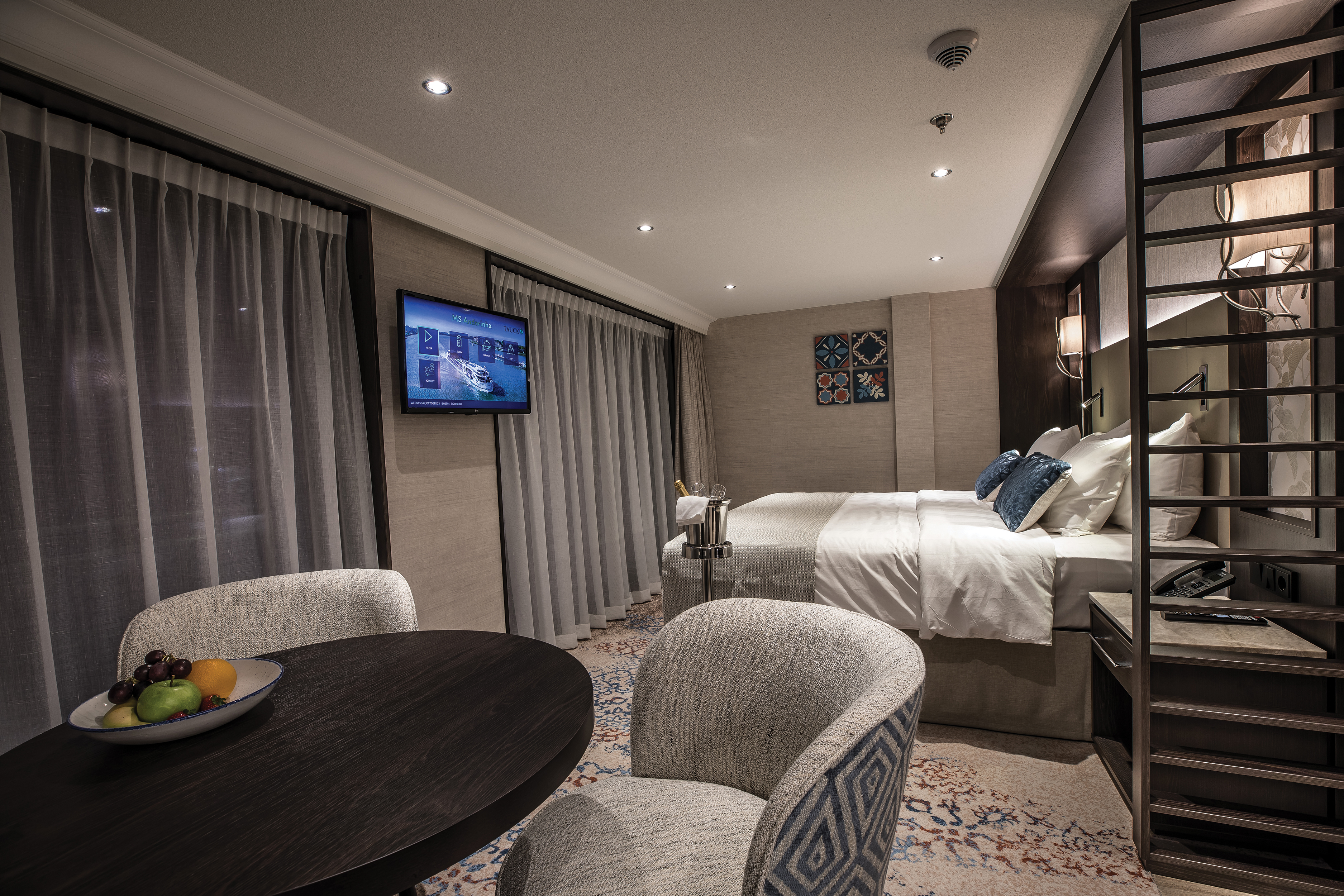 Category 5 Diamond Deck