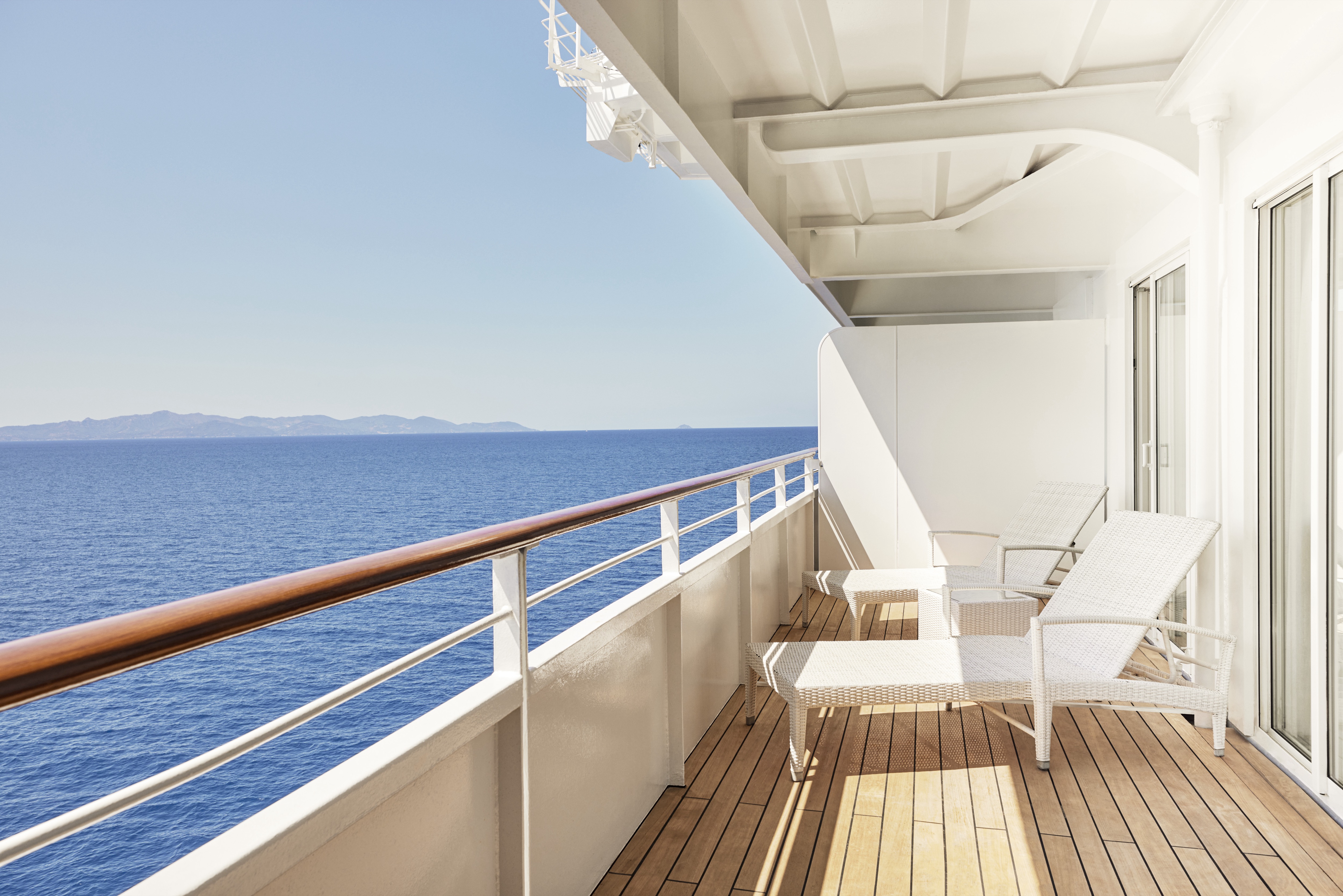 Junior Crystal Penthouse Suite