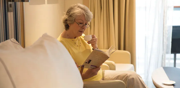 Viking Ocean Cruises, Viking Vesta Veranda Stateroom.png