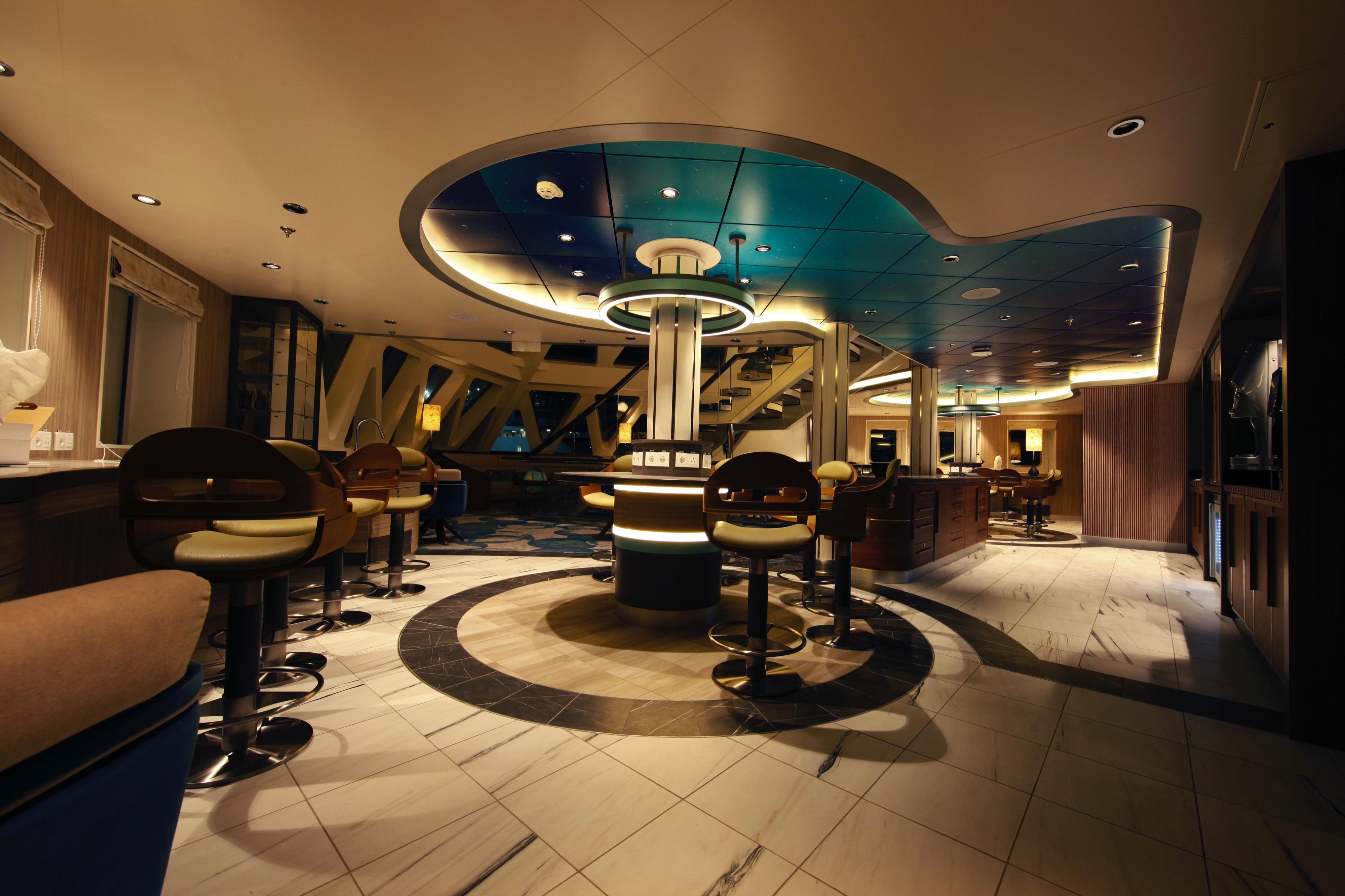 Science Centre & Lounge
