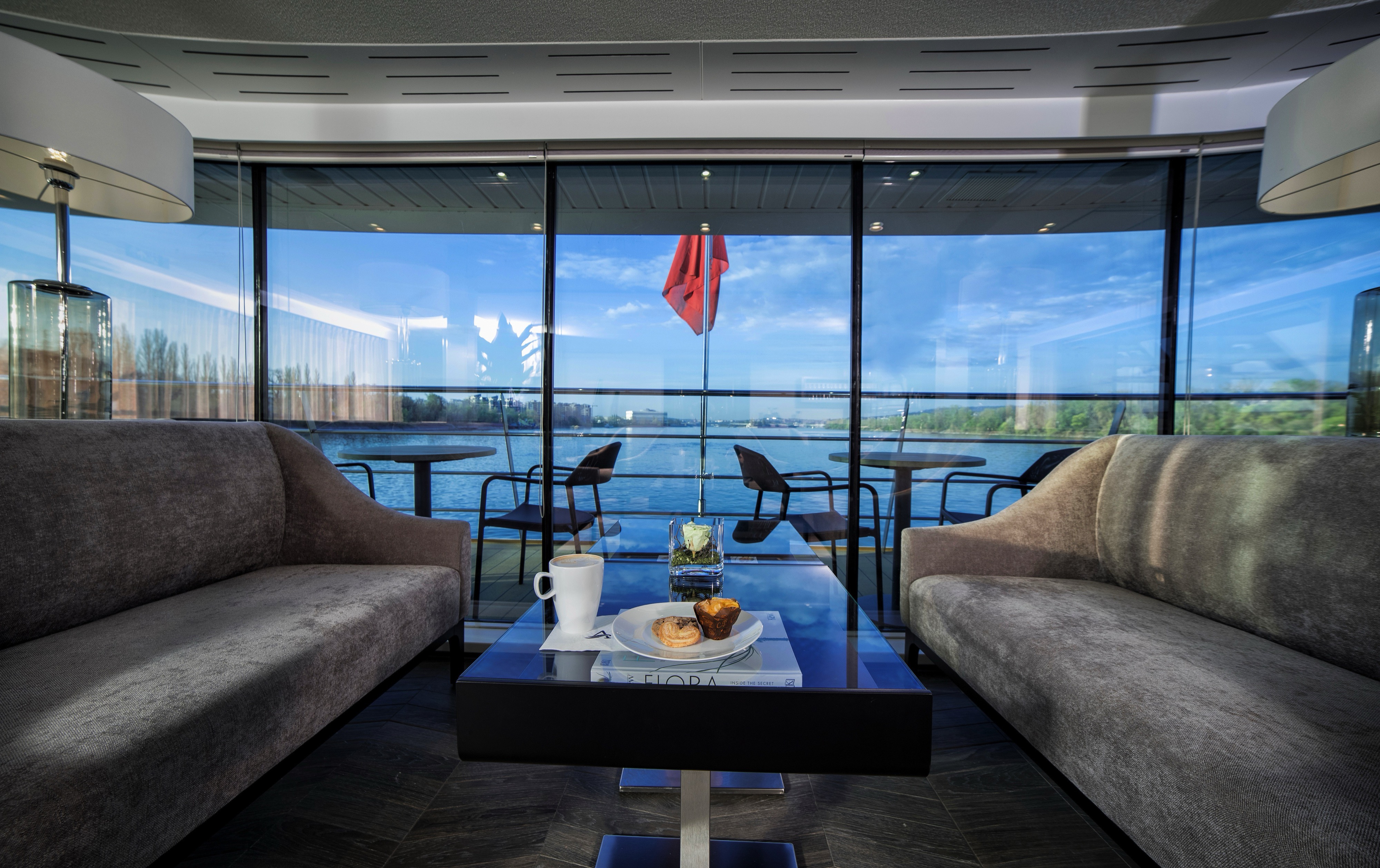 Club Lounge