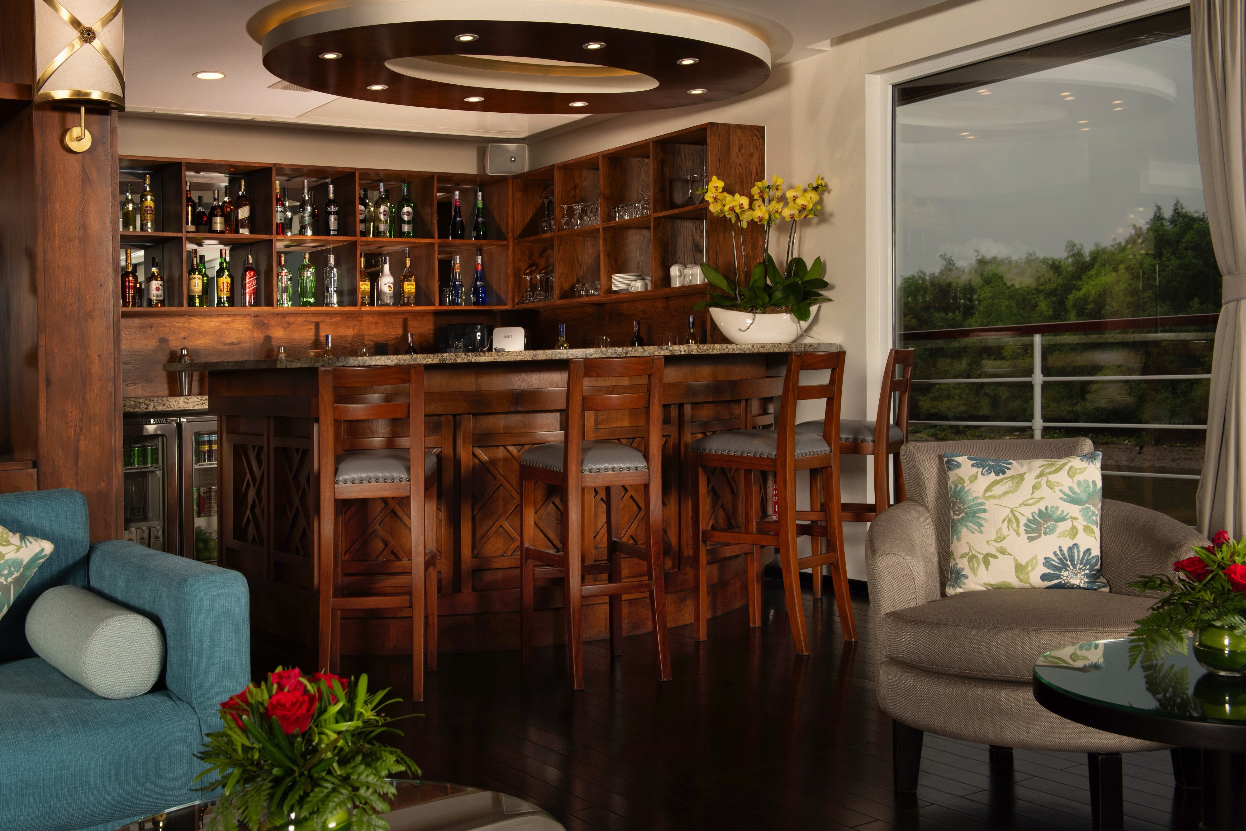 Panorama Lounge & Bar