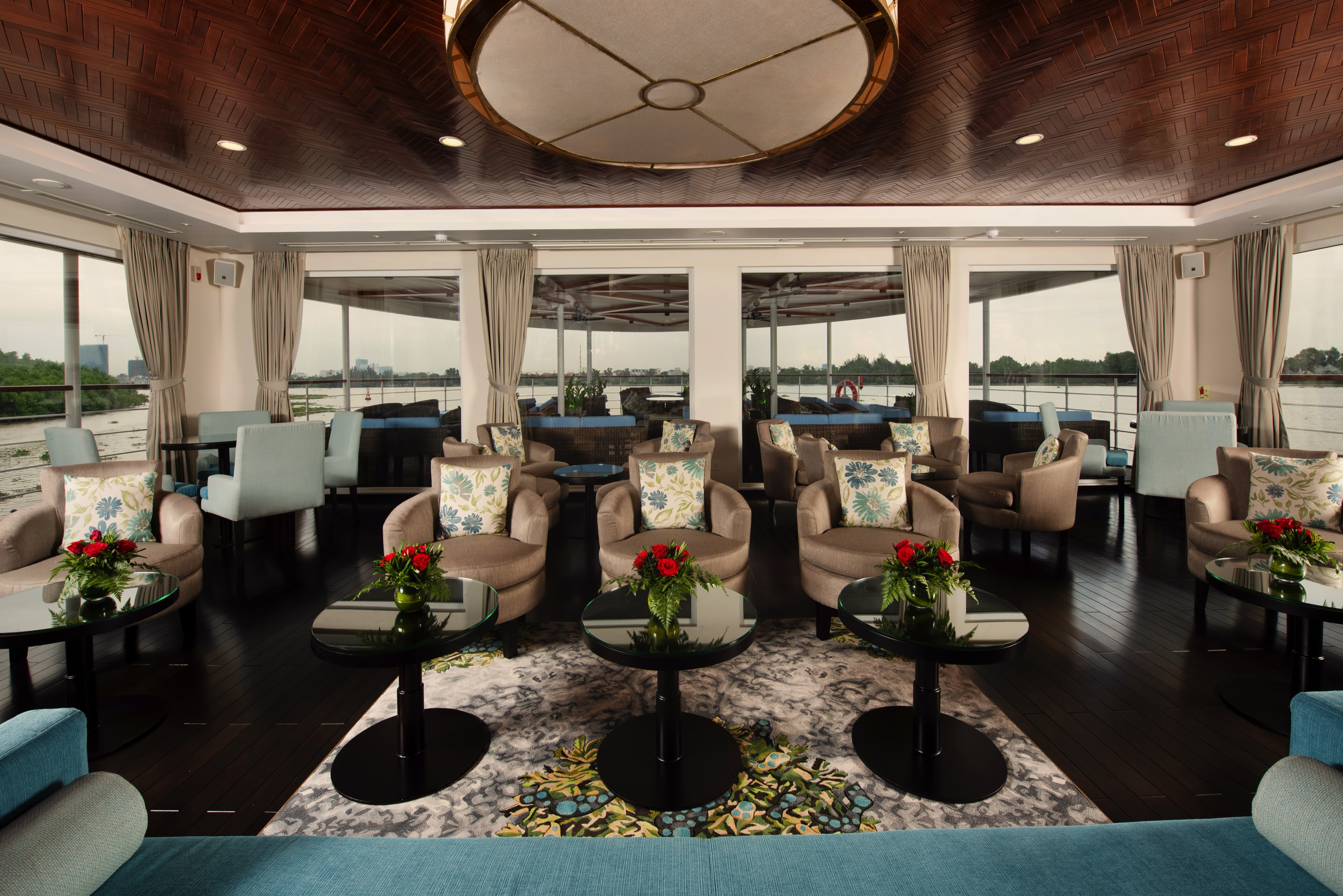 Panorama Lounge & Bar