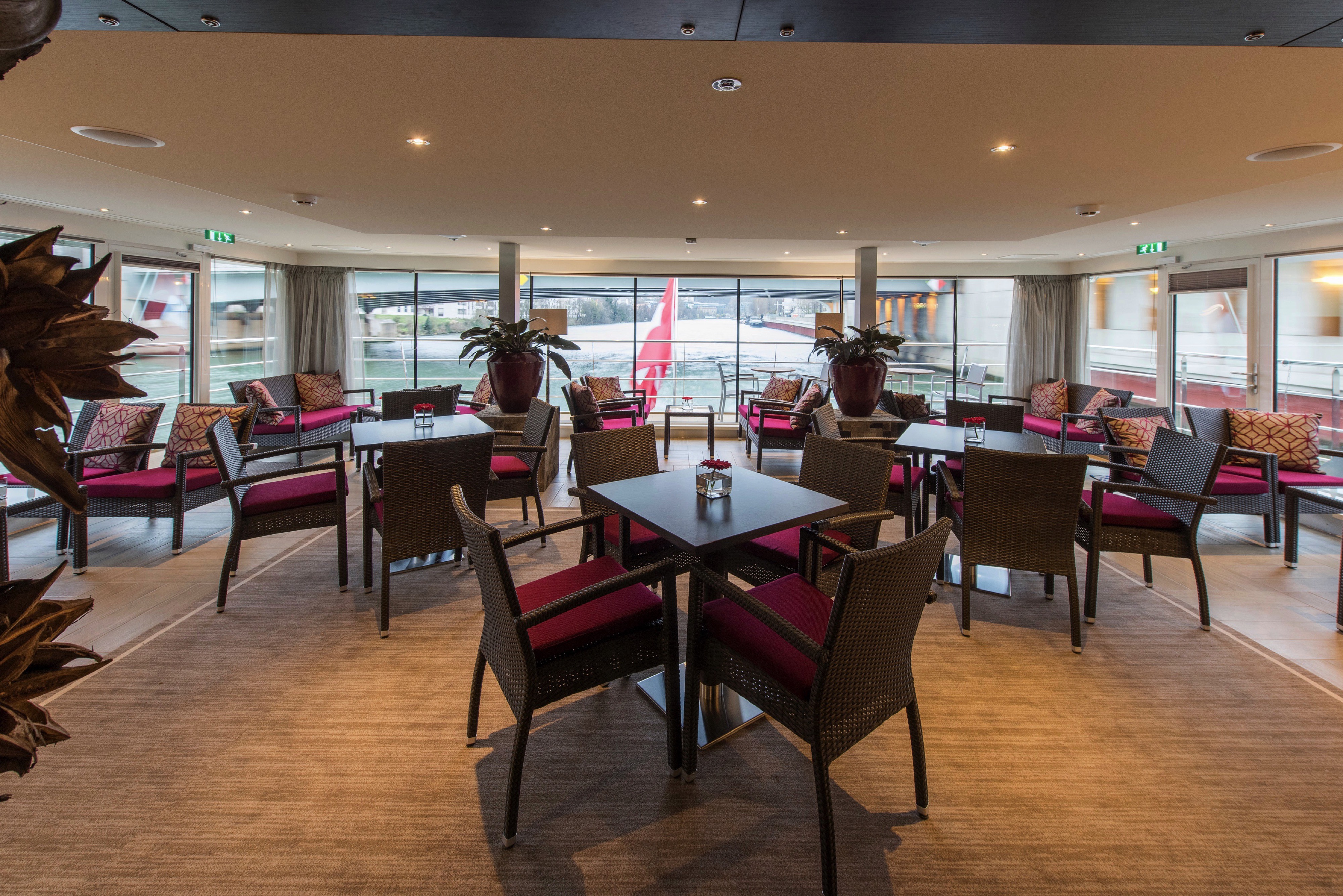 Club Lounge
