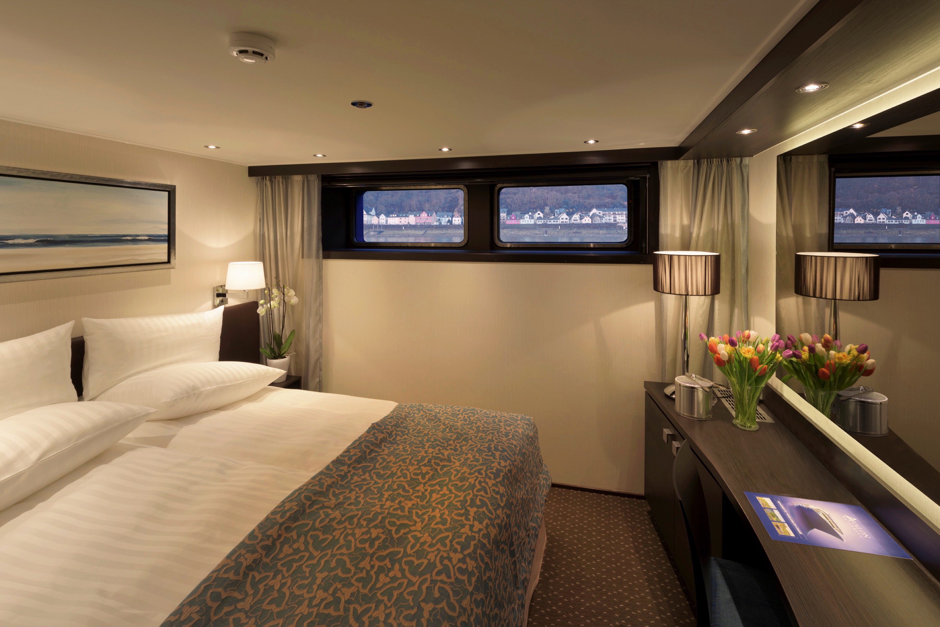 Avalon Deluxe Stateroom