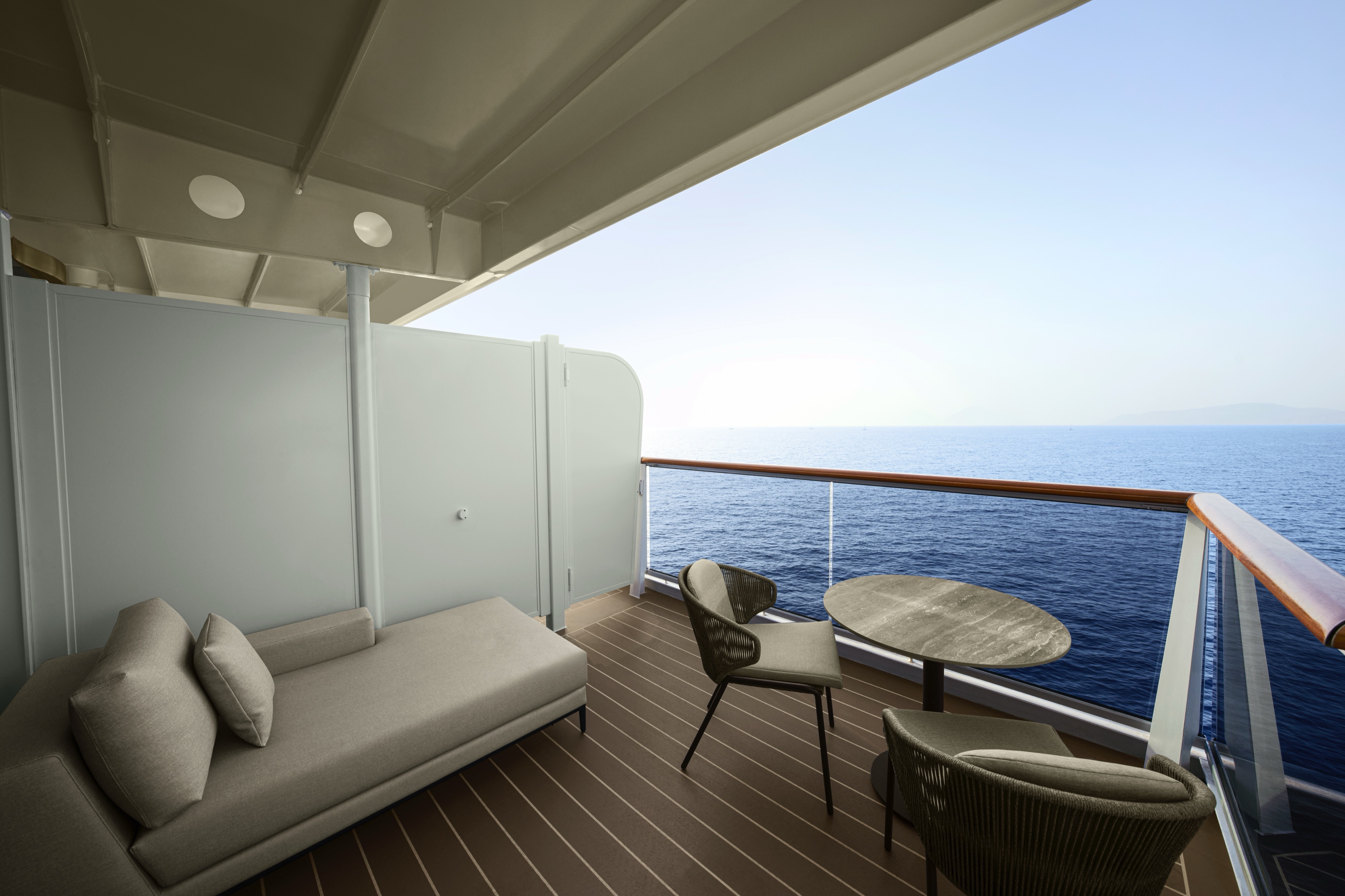 Ocean Grand Terrace Suite