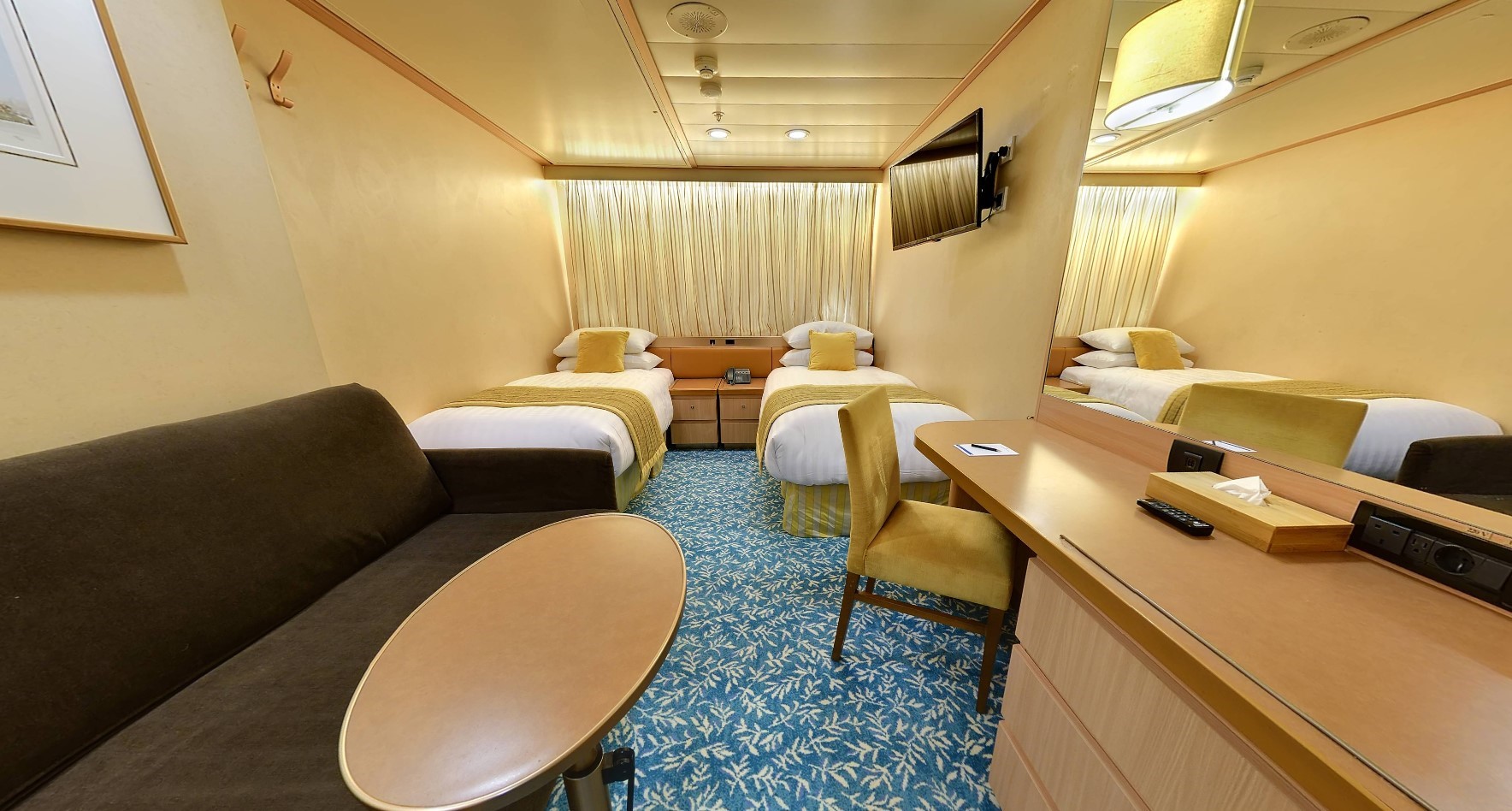 Fred Olsen Borealis - Interior Cabin, H.jpg