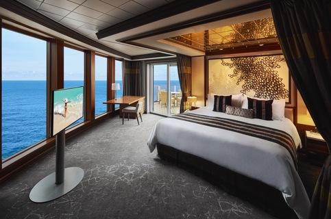 NCL Norwegian Jewel The Haven Deluxe Owner's Suite with Large Balcony 1.jpeg