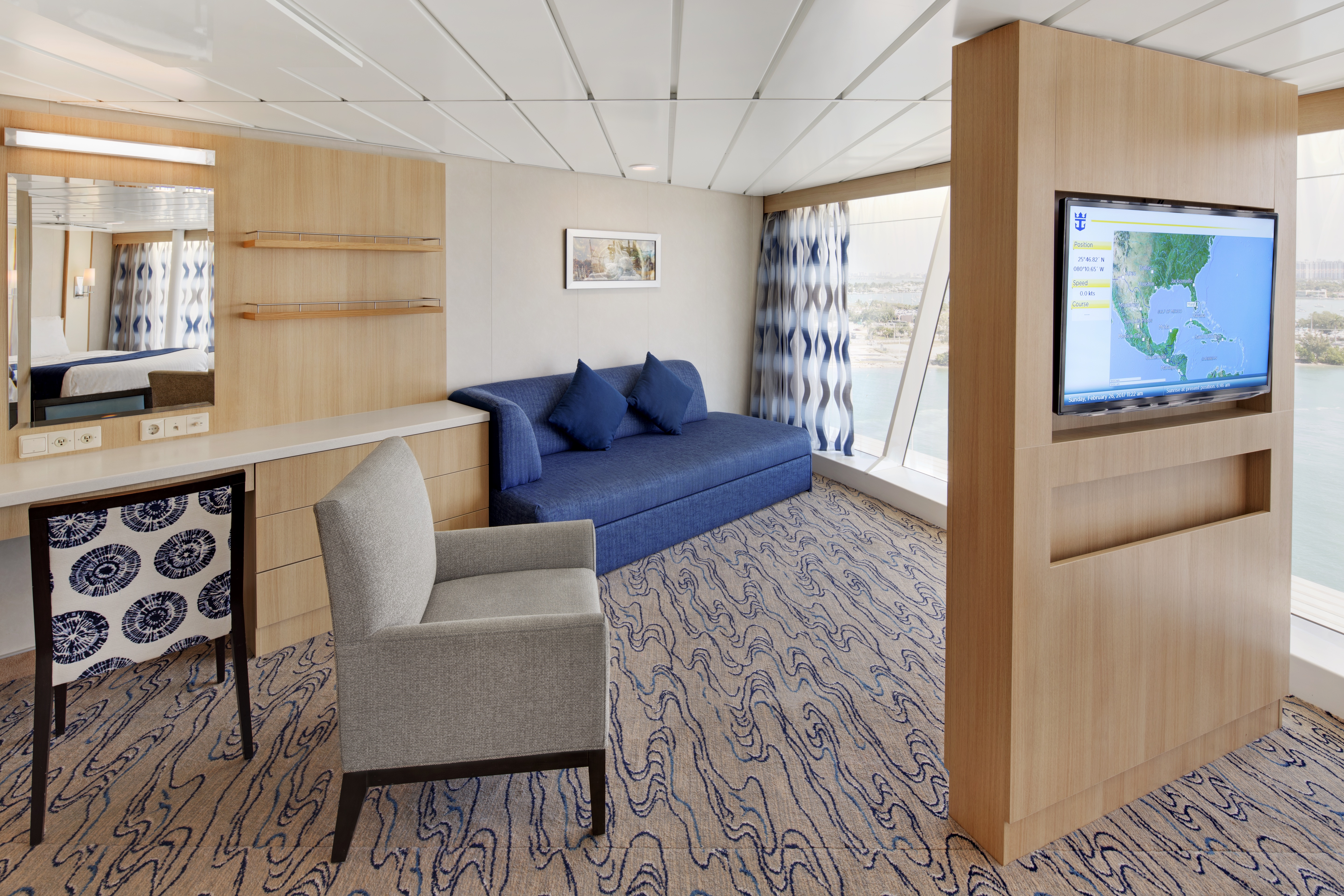RCI, Voyager of the Seas, Ocean View Panoramic Suite No Balcony.jpg