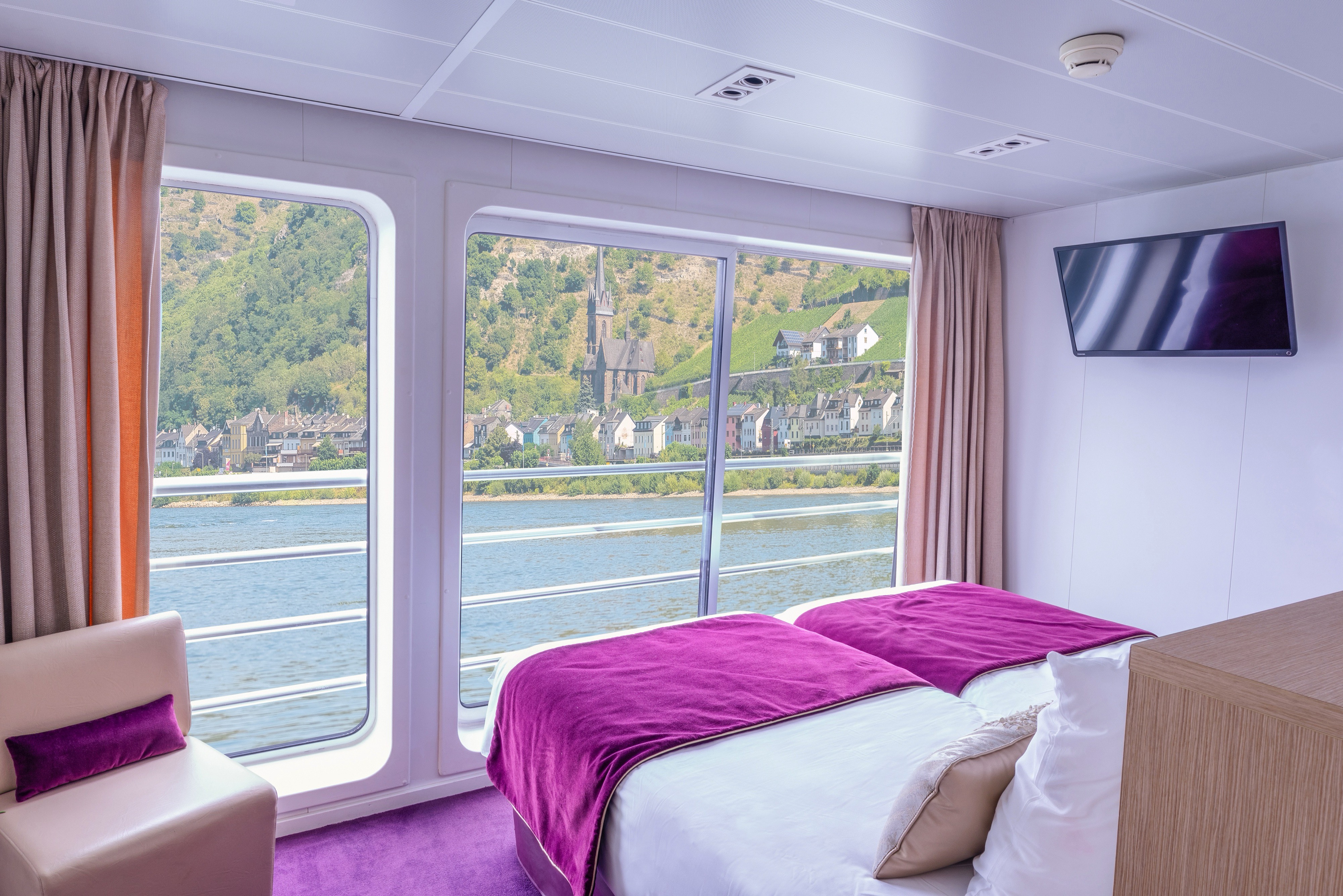 CroisiEurope MS Lafayette Upper Deck Double Cabin ©Corinne Cotard 5.jpg