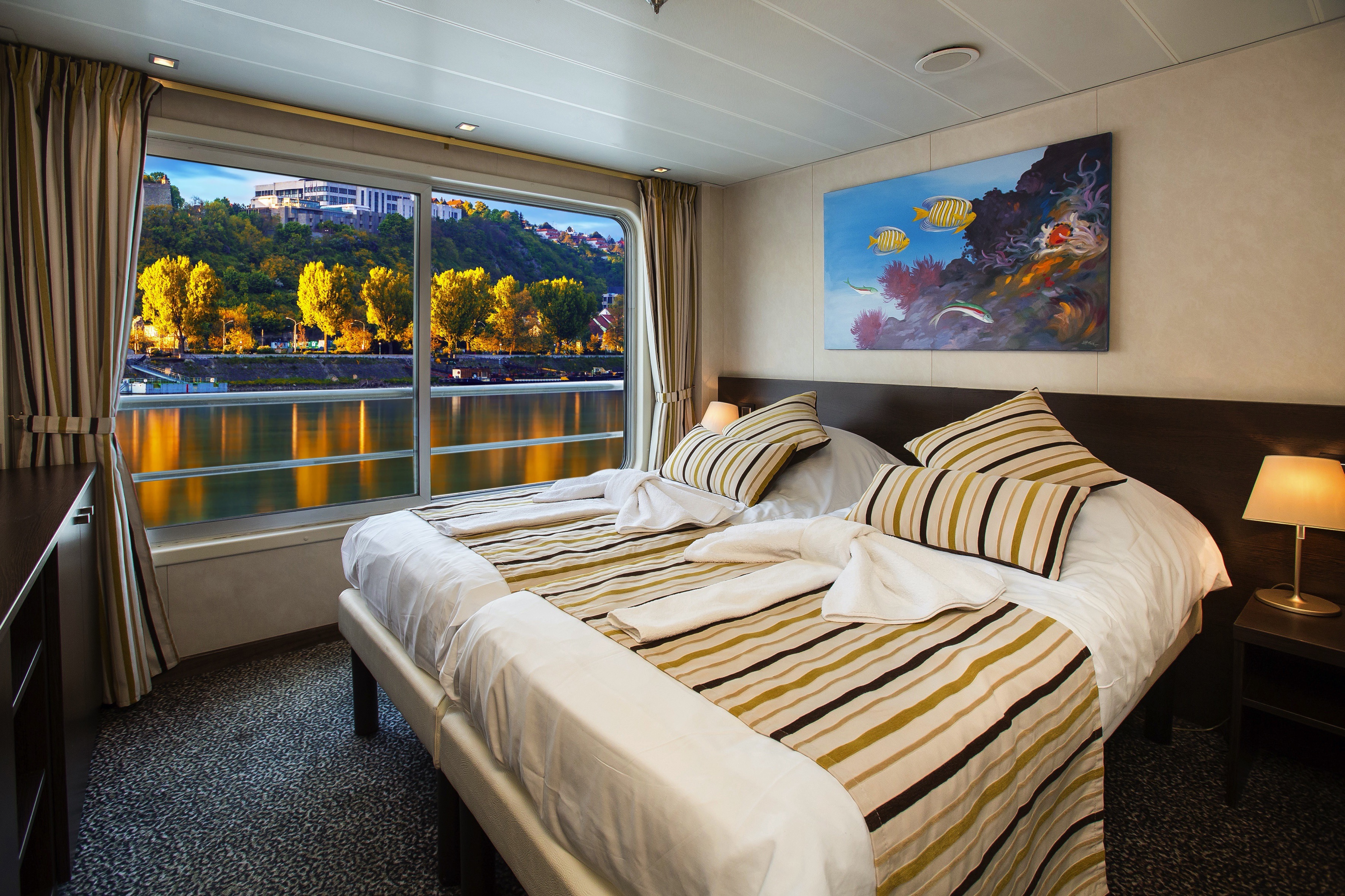 CroisiEurope, MS Vivaldi, Upper Deck 2 Adjustable Twin Beds - ©Andras Mayer.JPG