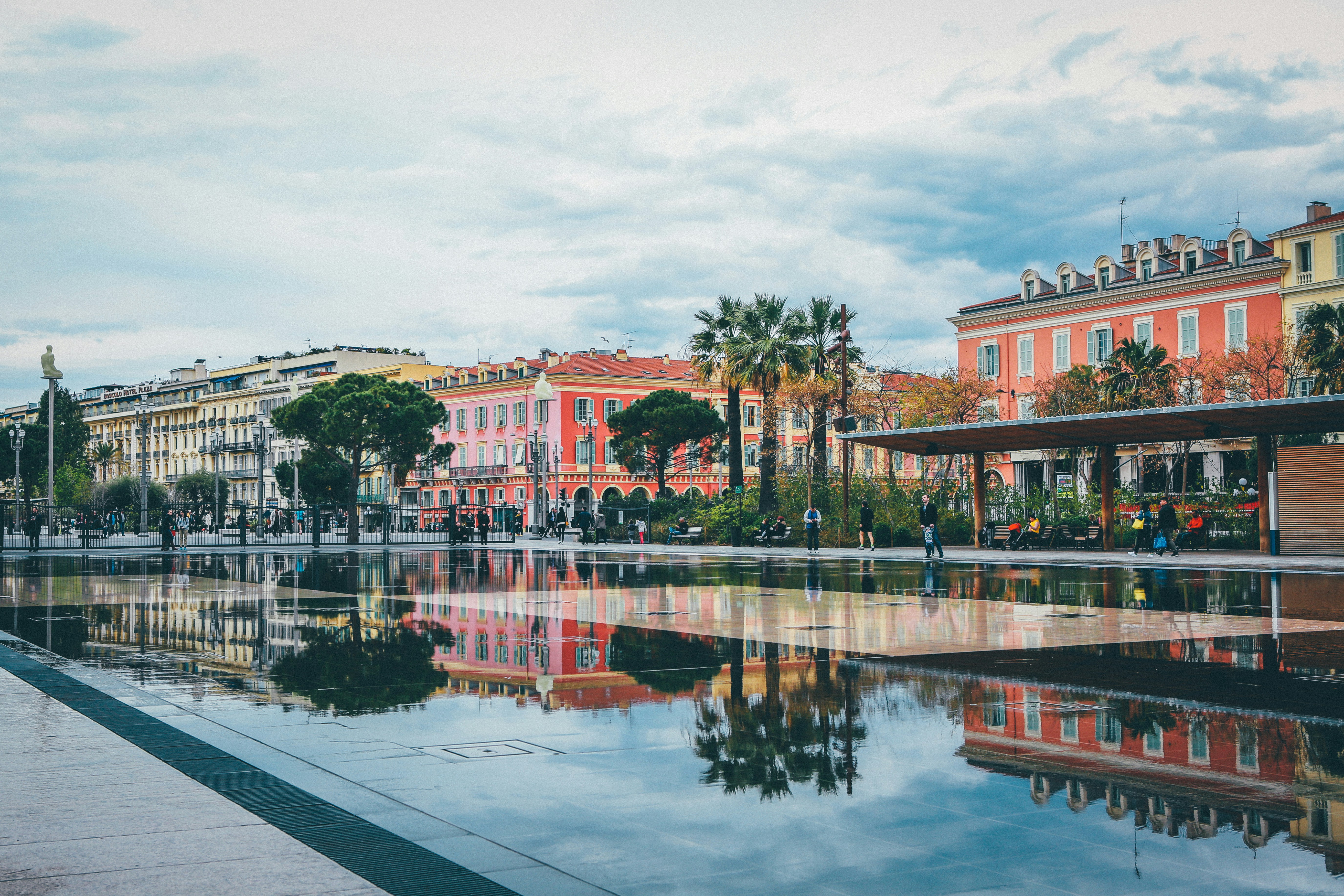 France, Uncorked: The Rhone, The Seine & Bordeaux with 2 Nights in French Riviera