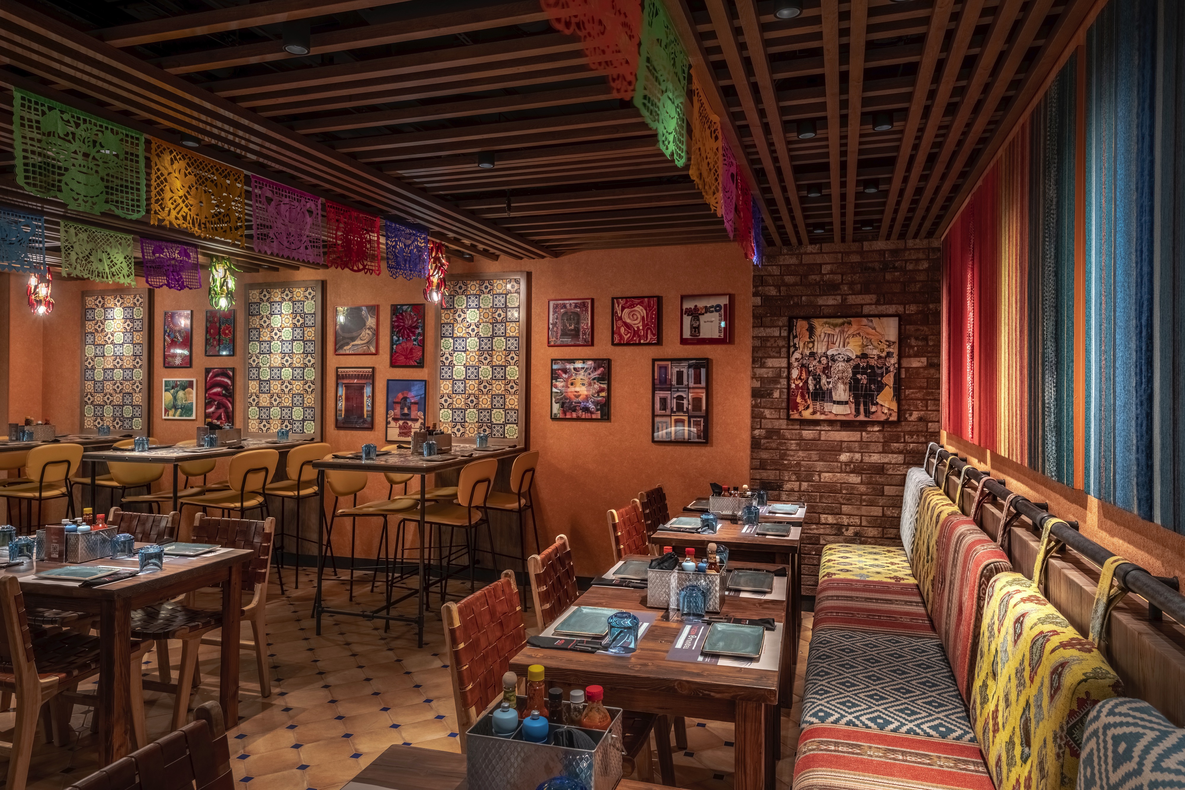 MSC World Asia: HOLA! Tacos & Cantina