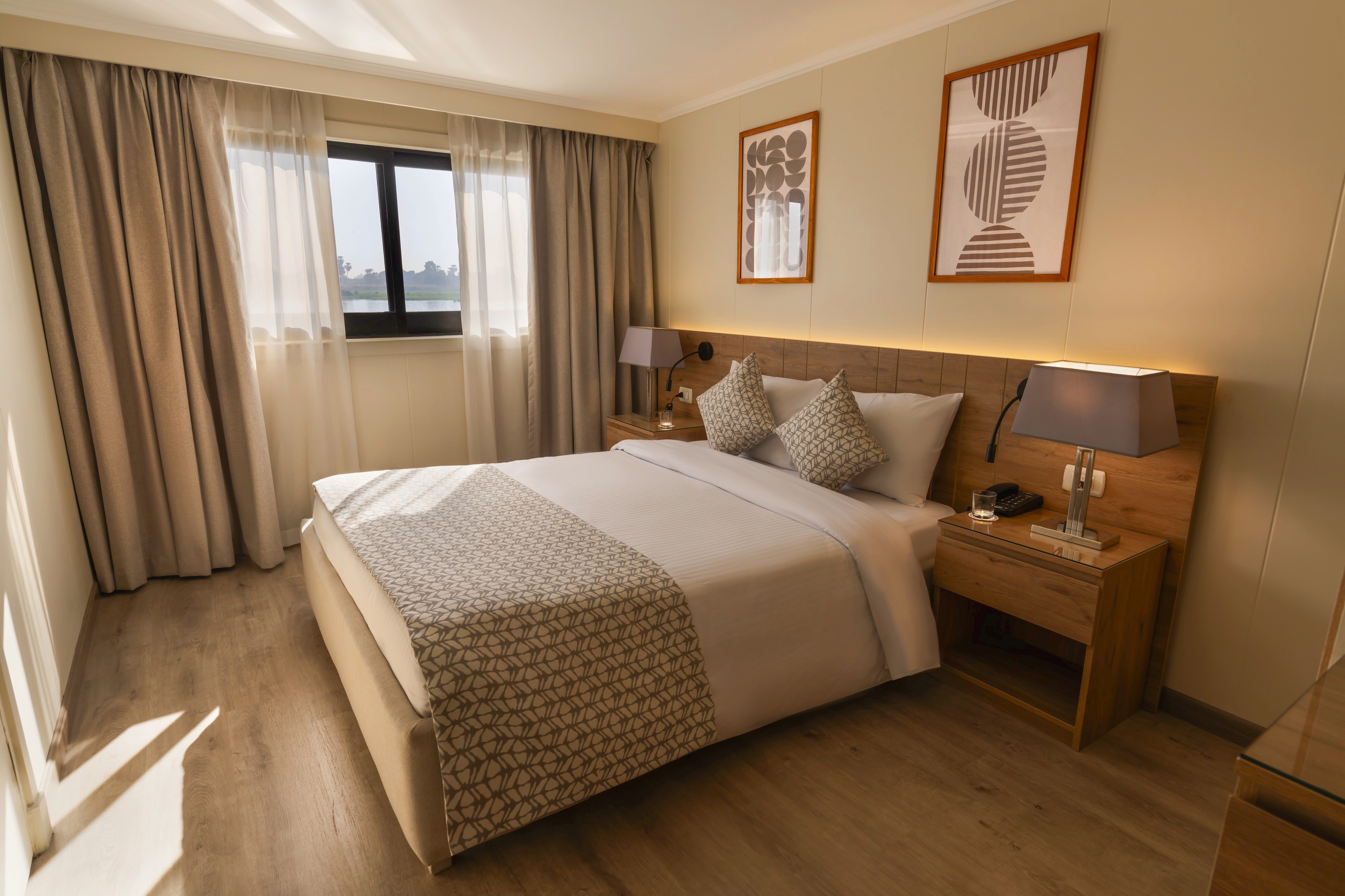 Croisi Europe, RV Star of Luxor, Double Cabin Double bed, ©HossamHorus.jpg