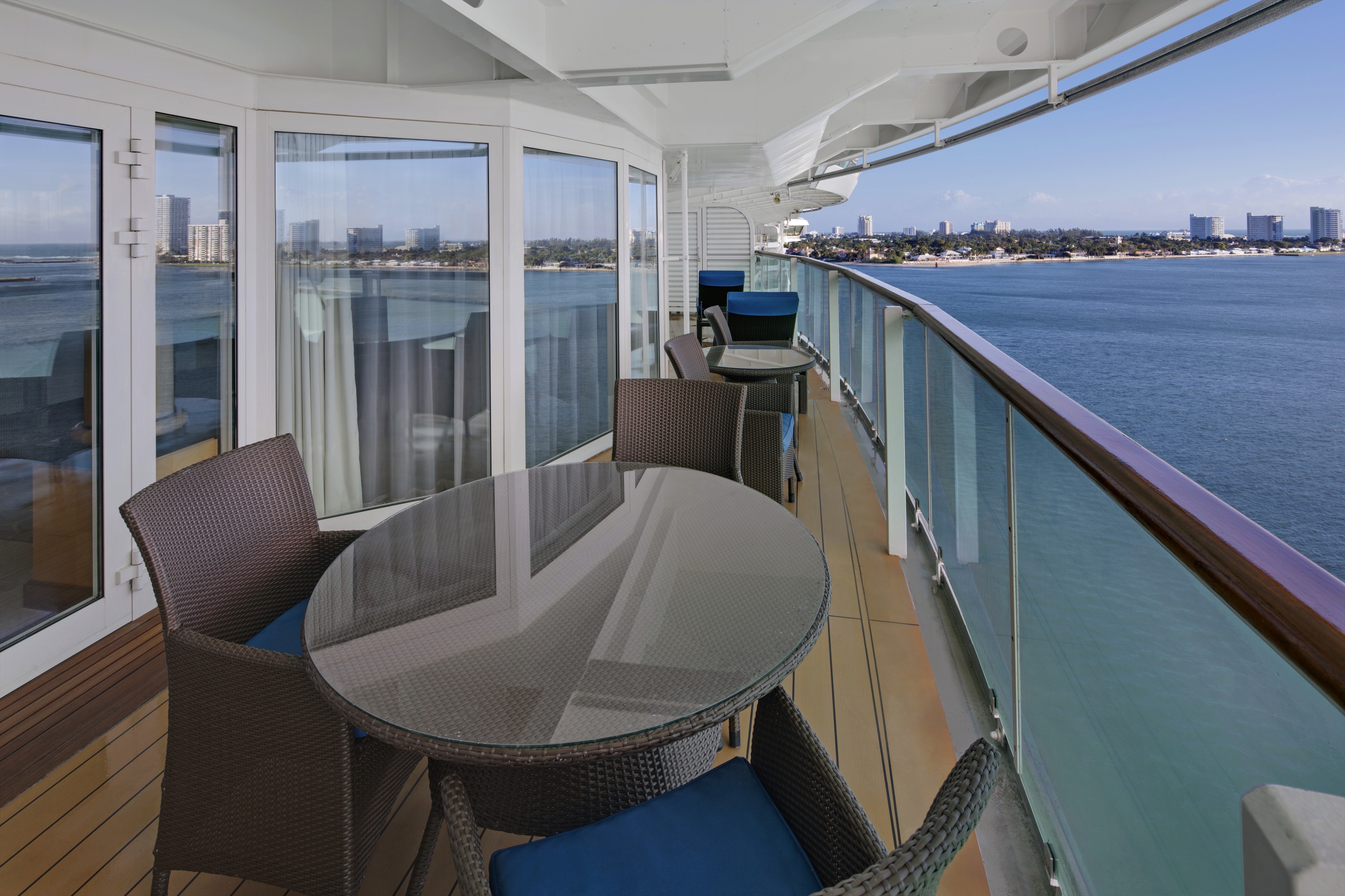 Royal Suite - 1 Bedroom