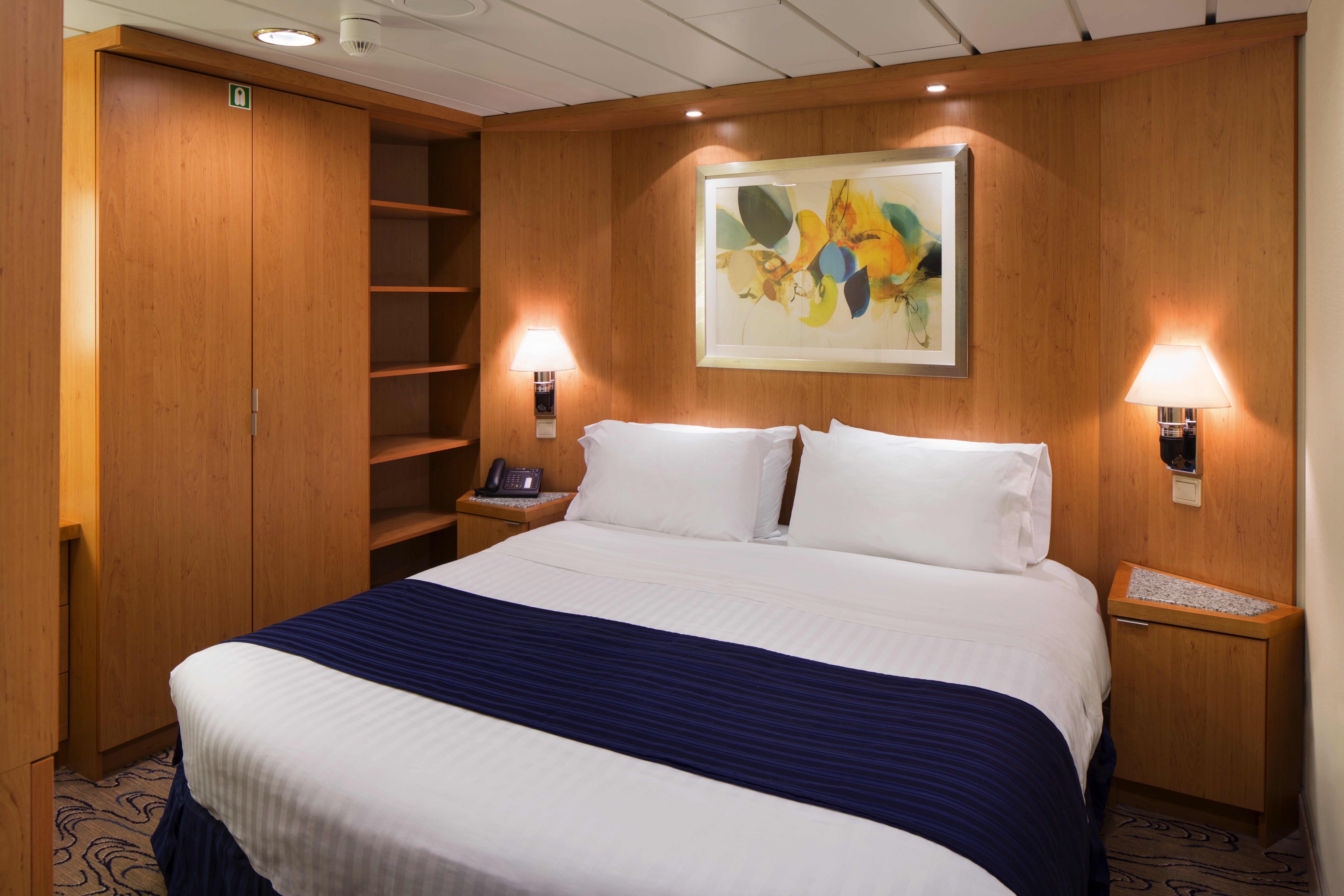 Ocean View Suite - 2 Bedroom (No Balcony)