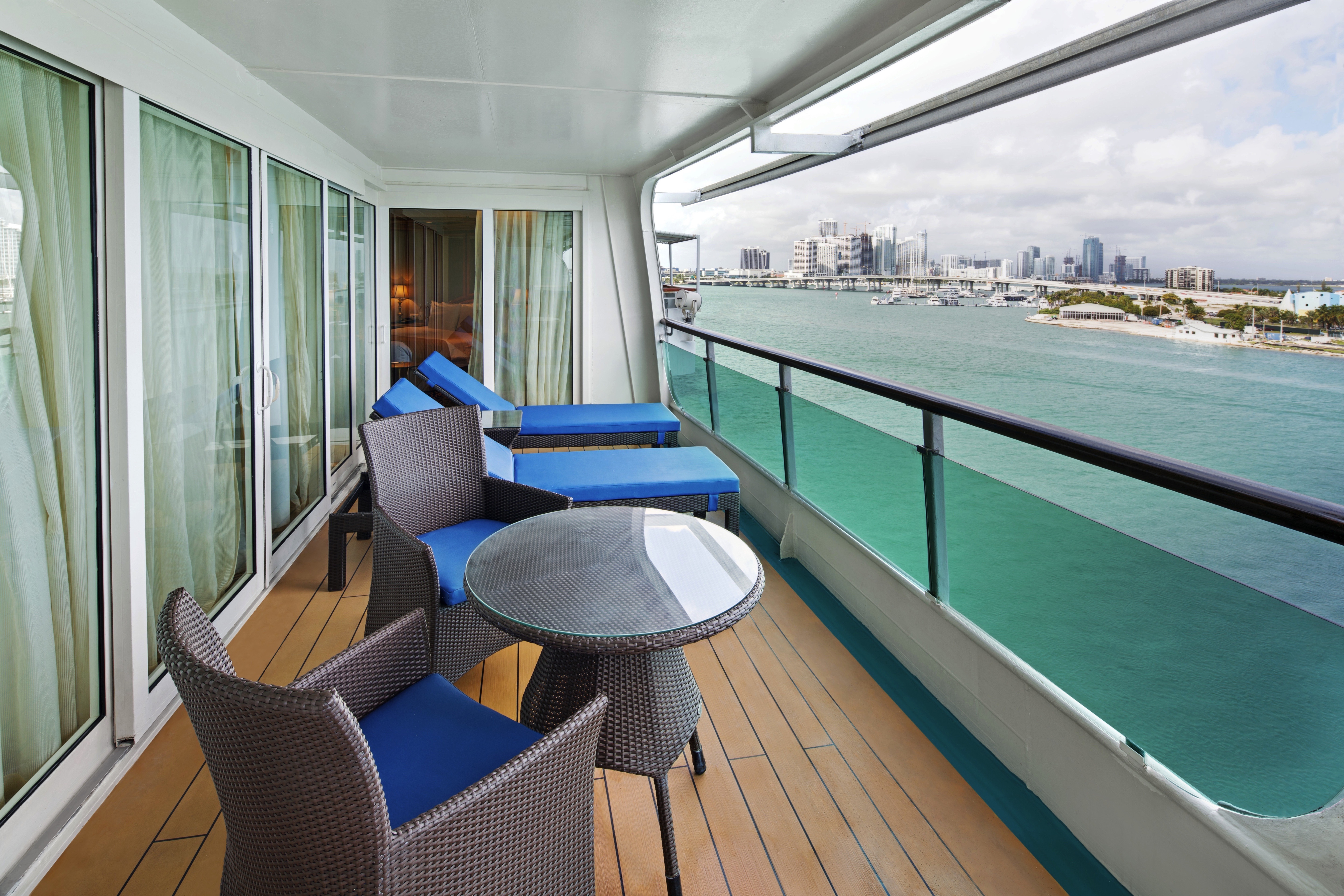 Royal Suite - 1 Bedroom