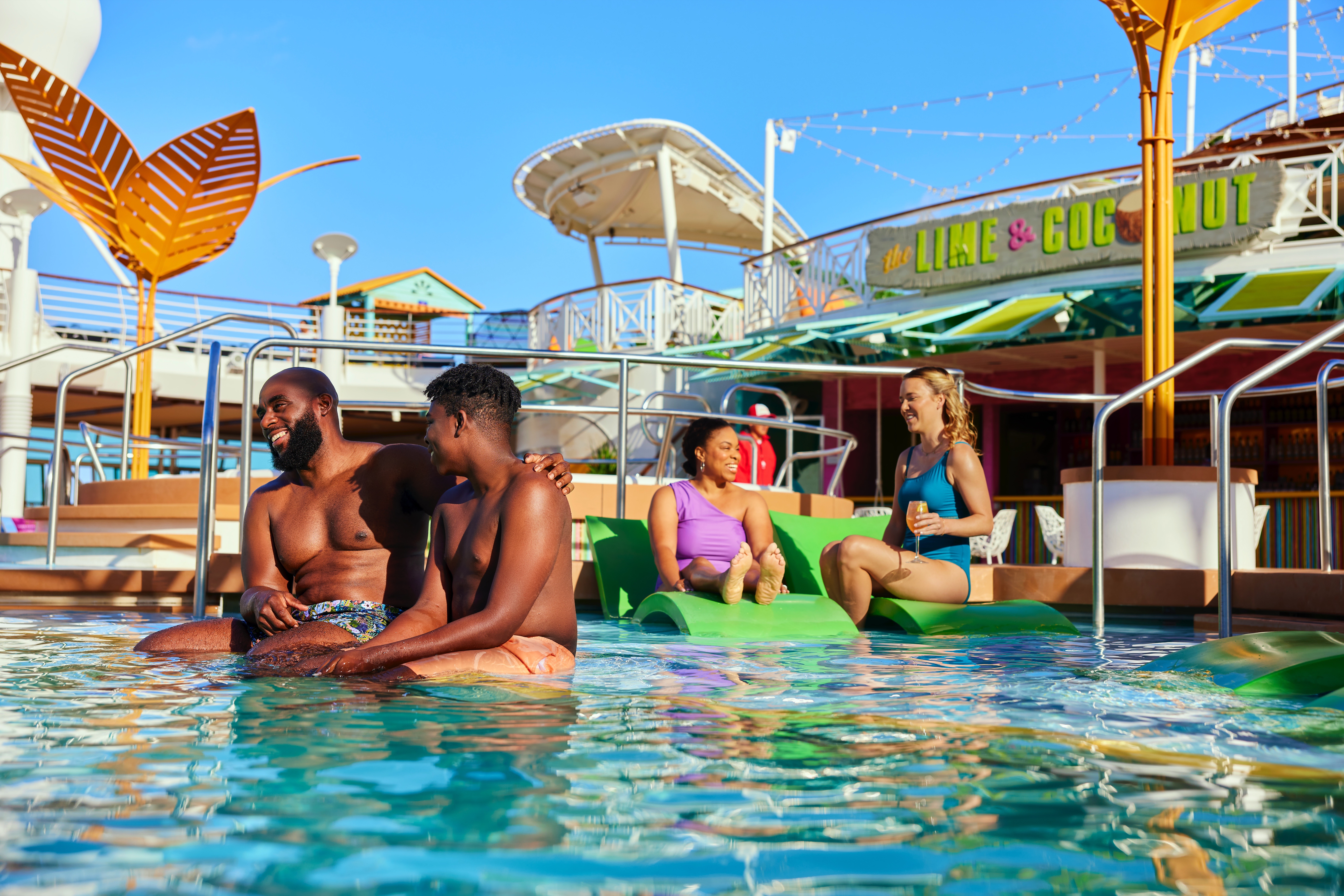 Freedom of the Seas: Pool Decks