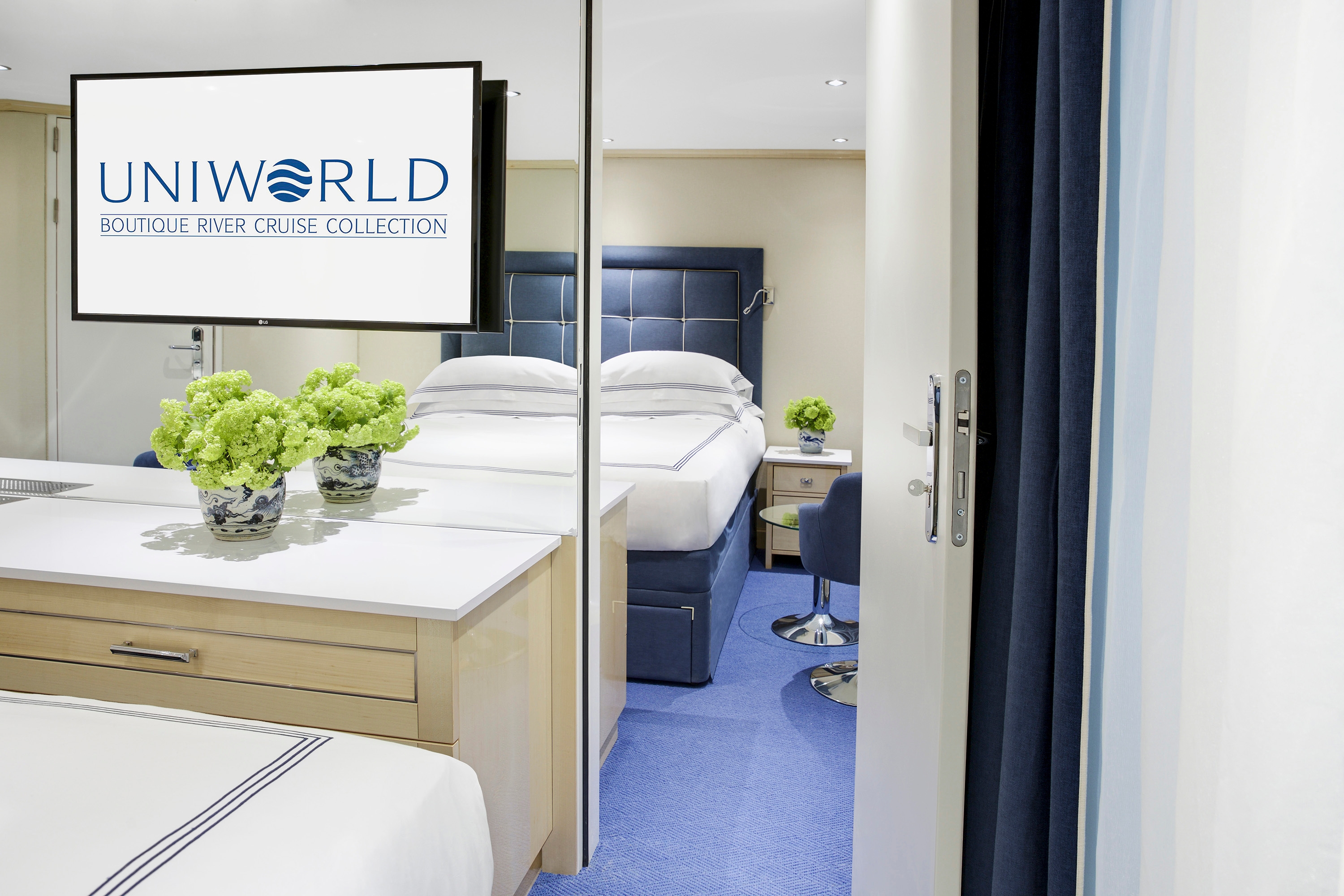 Uniworld Ss Beatrice   French Balcony 2