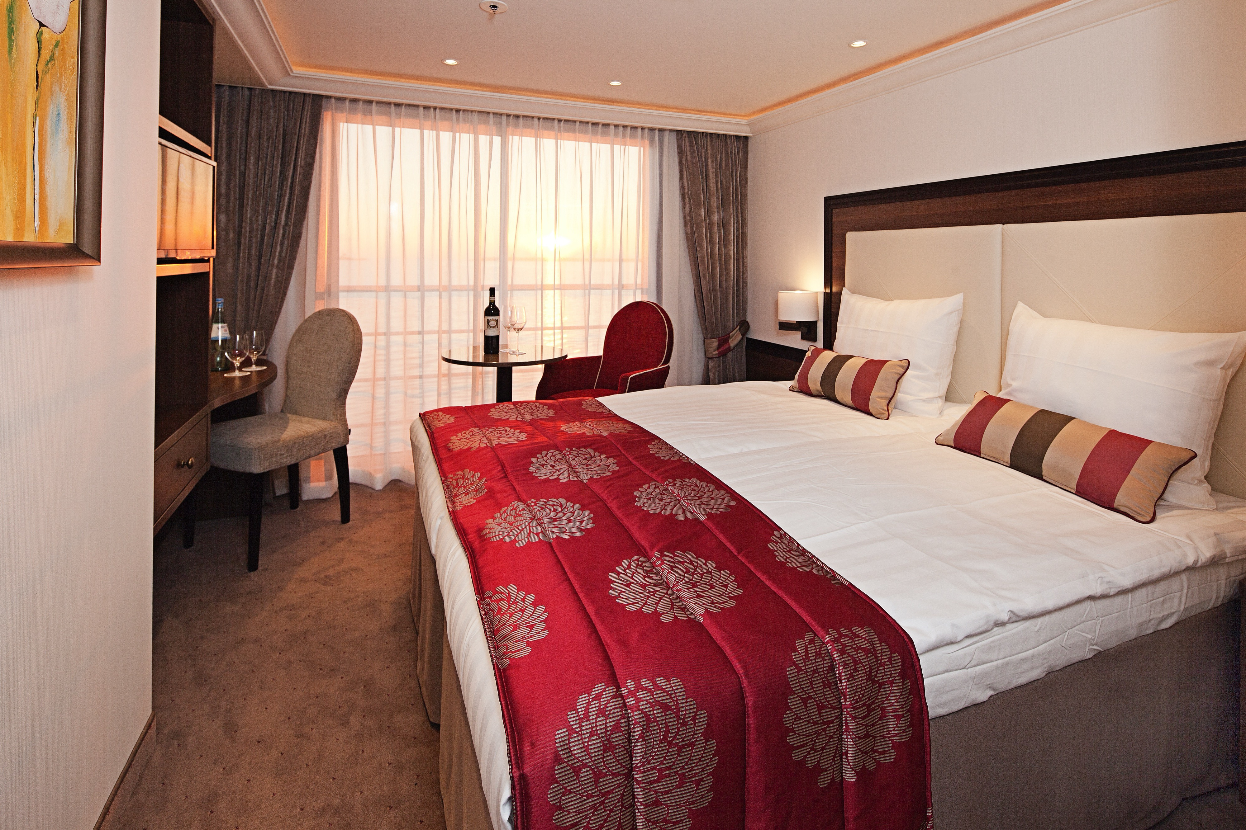 Standard Cabin (Hamlet & Othello Decks)