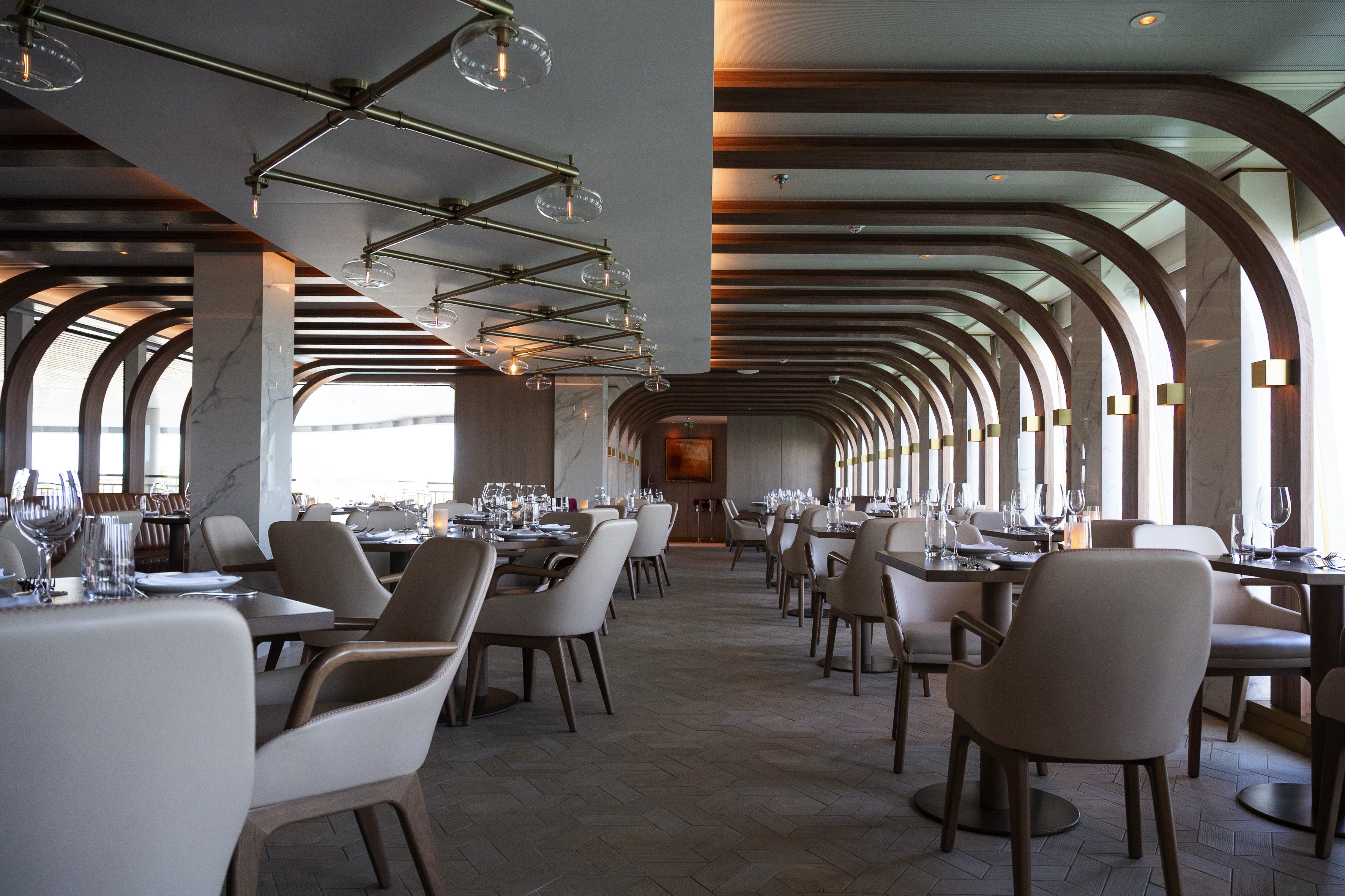 Onda by Scarpetta