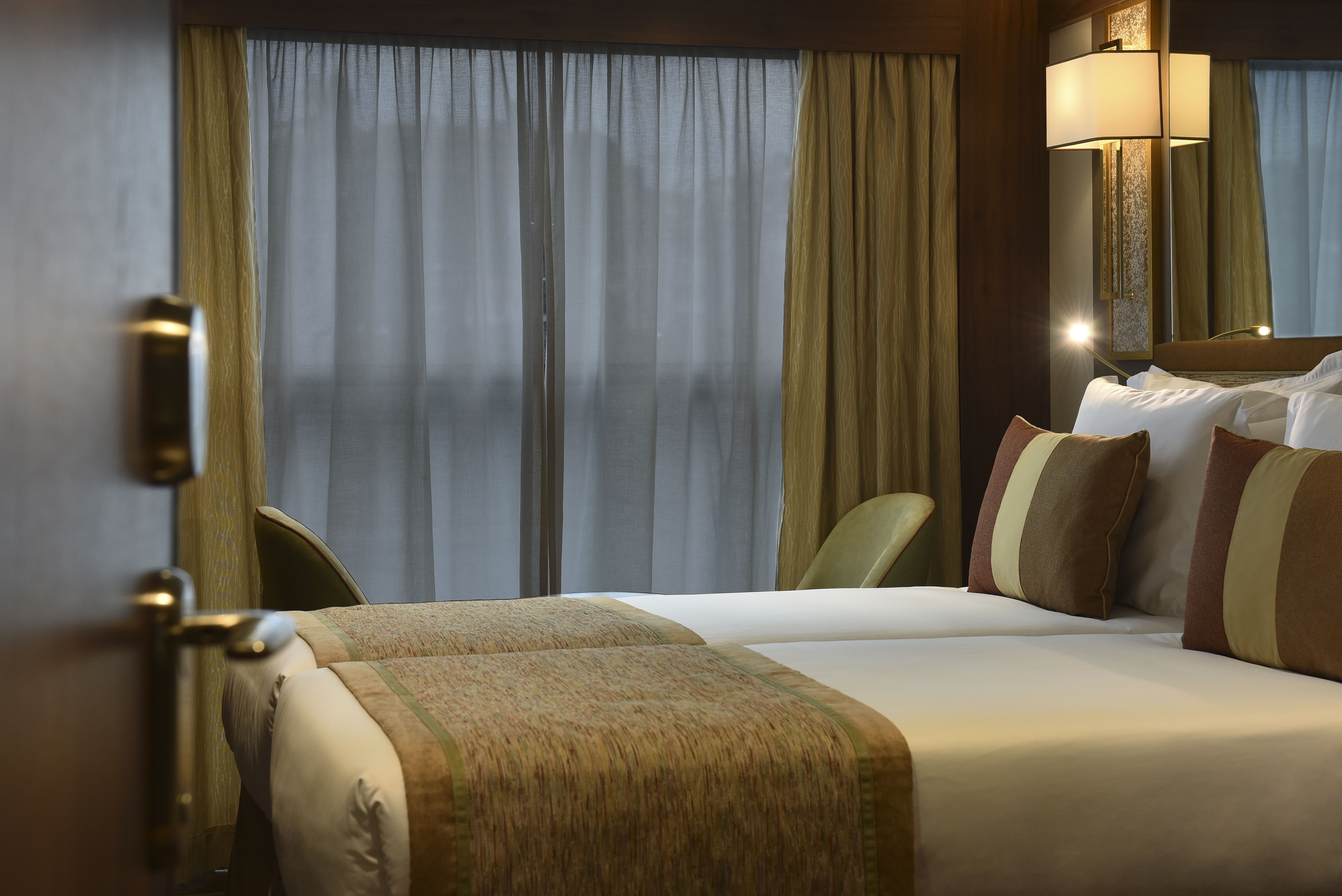 Riviera Douro Splendour - Standard Cabin 1.jpg