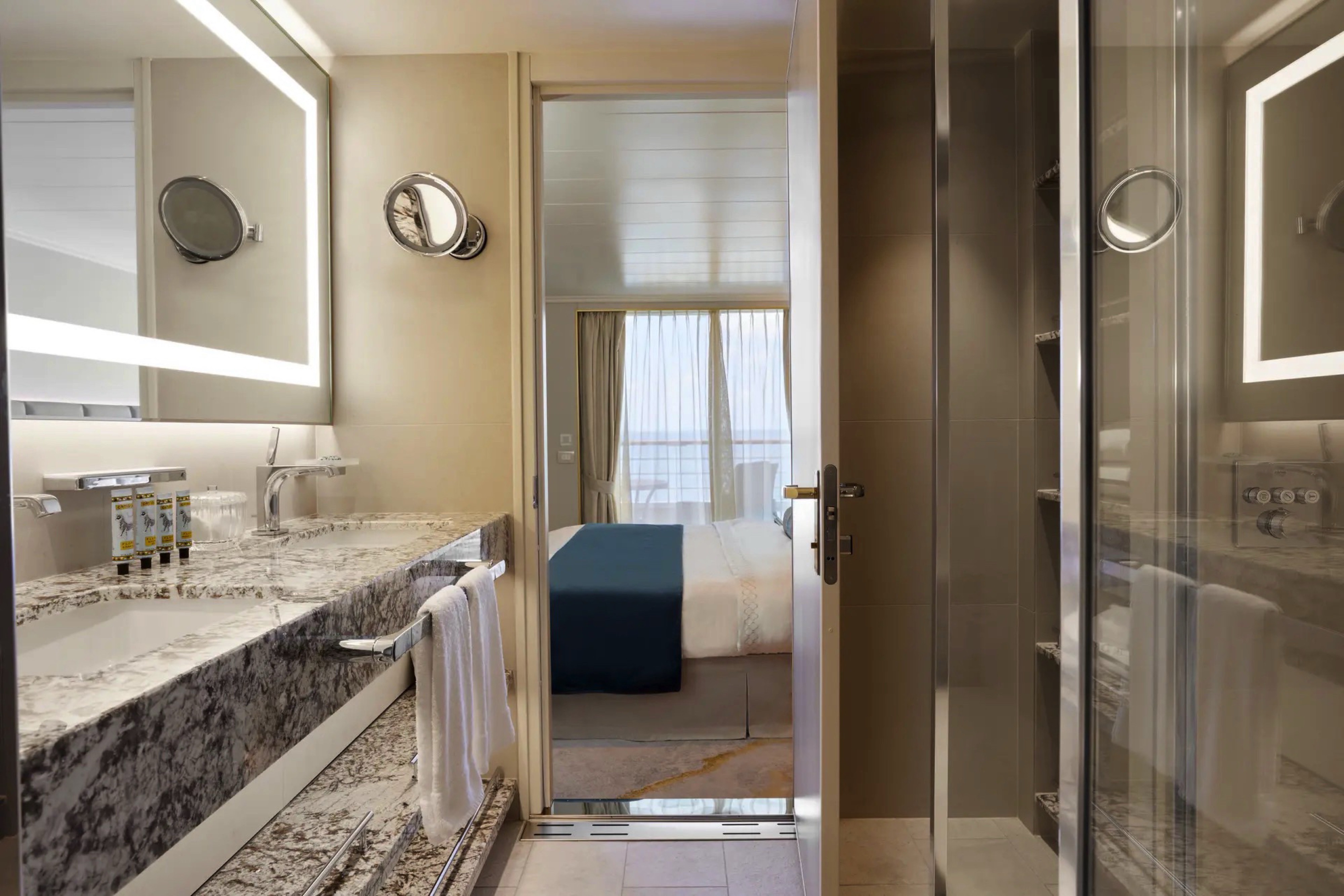 Crystal Cruises, Crystal Symphony, Sapphire Veranda Suite 1